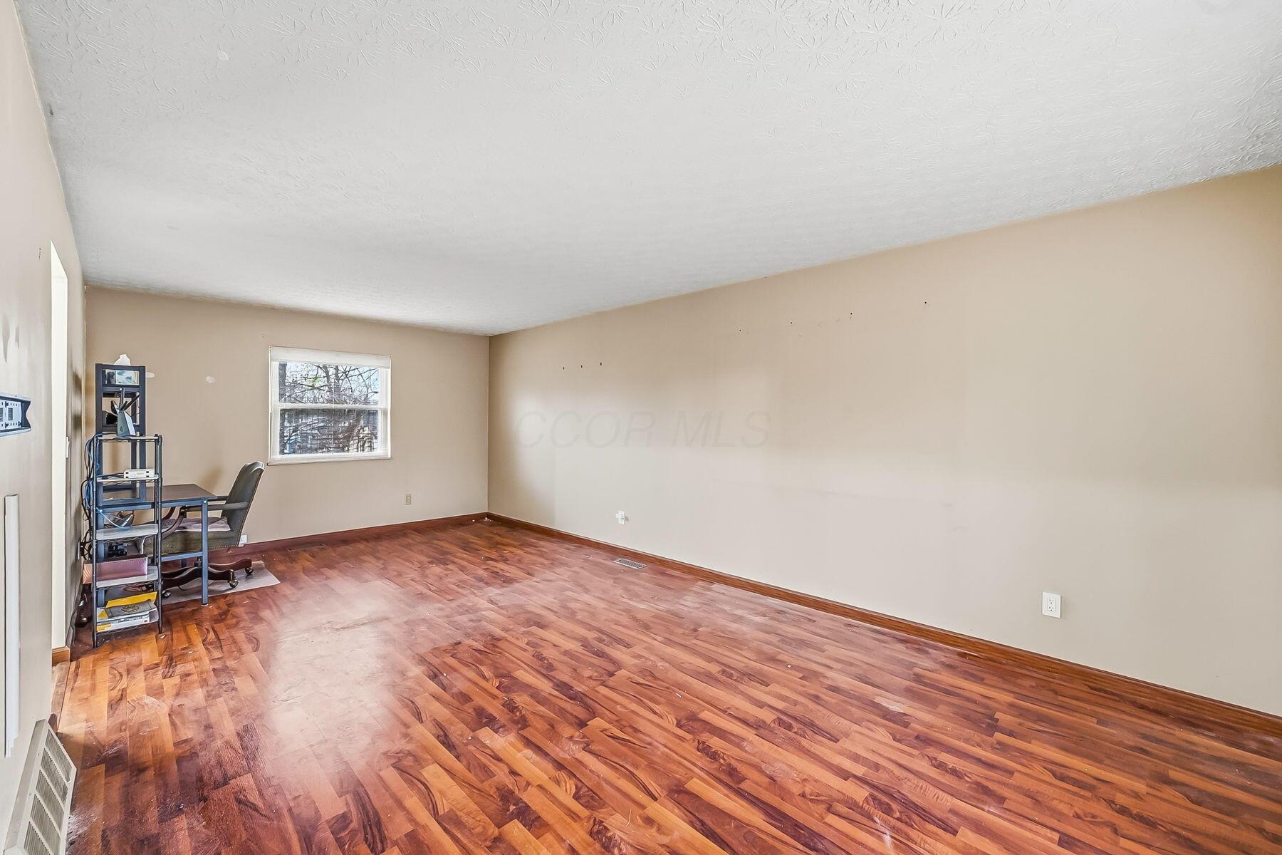 1116 Timberbank Lane