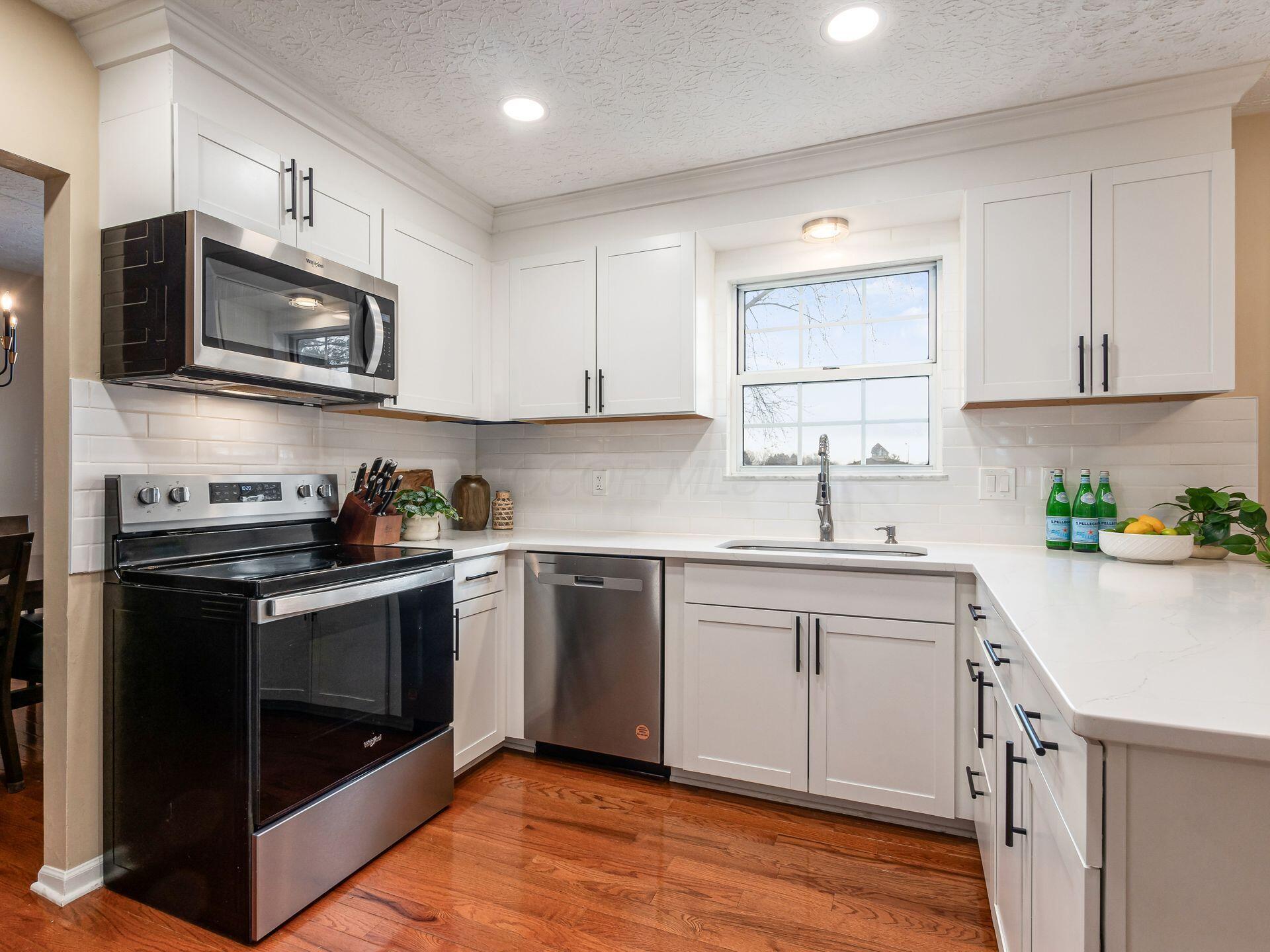 6876 Spruce Pine Drive