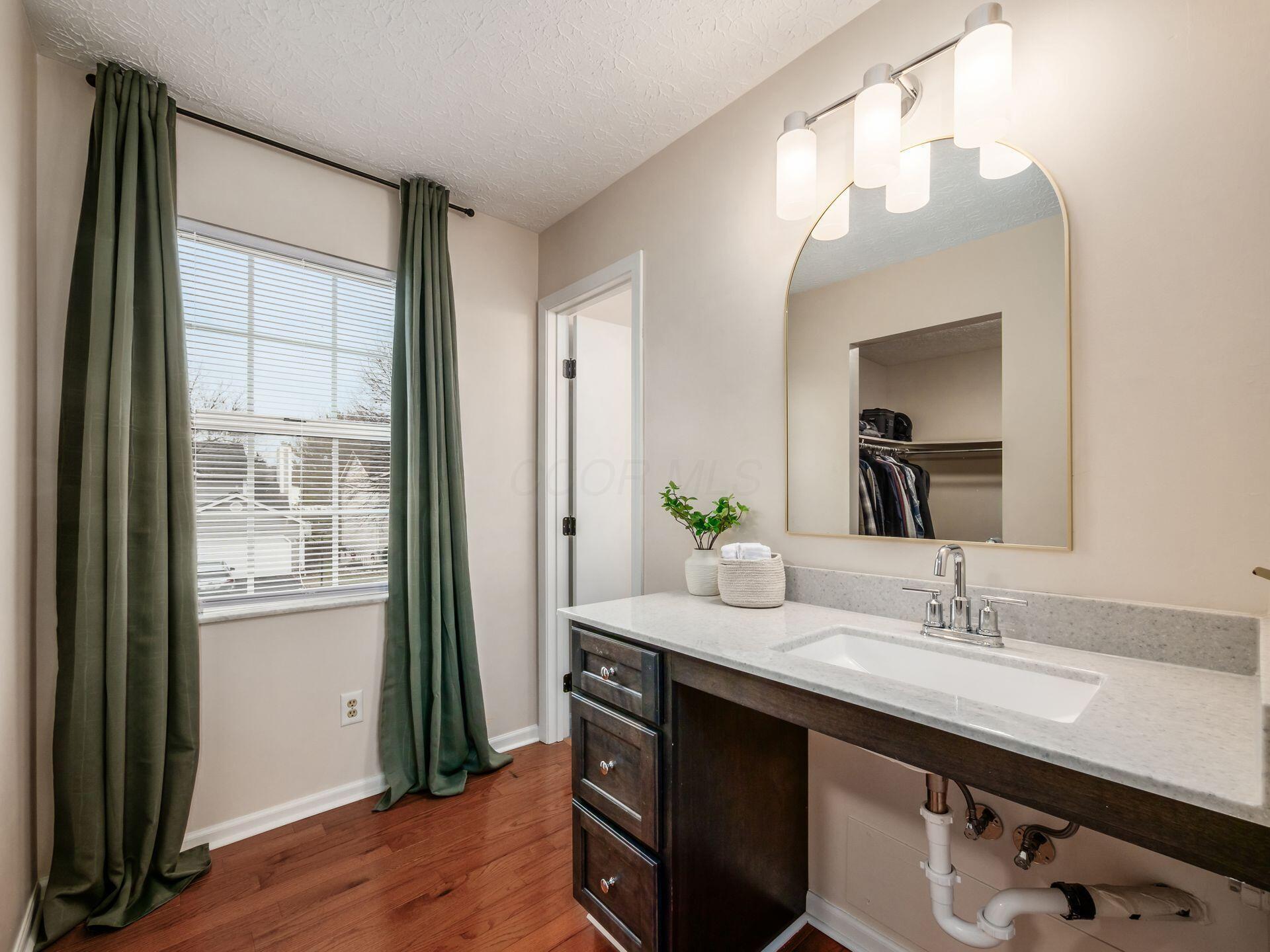 6876 Spruce Pine Drive