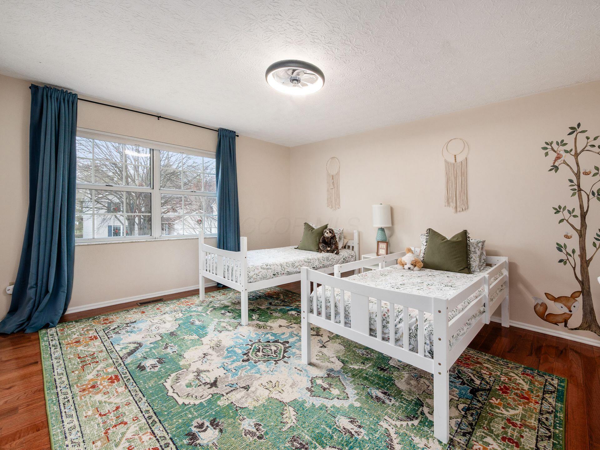 6876 Spruce Pine Drive