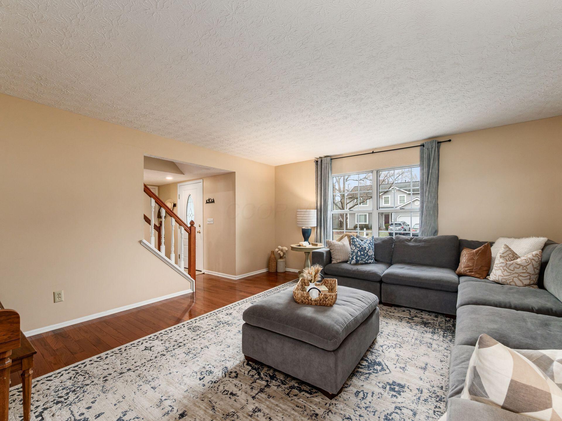 6876 Spruce Pine Drive