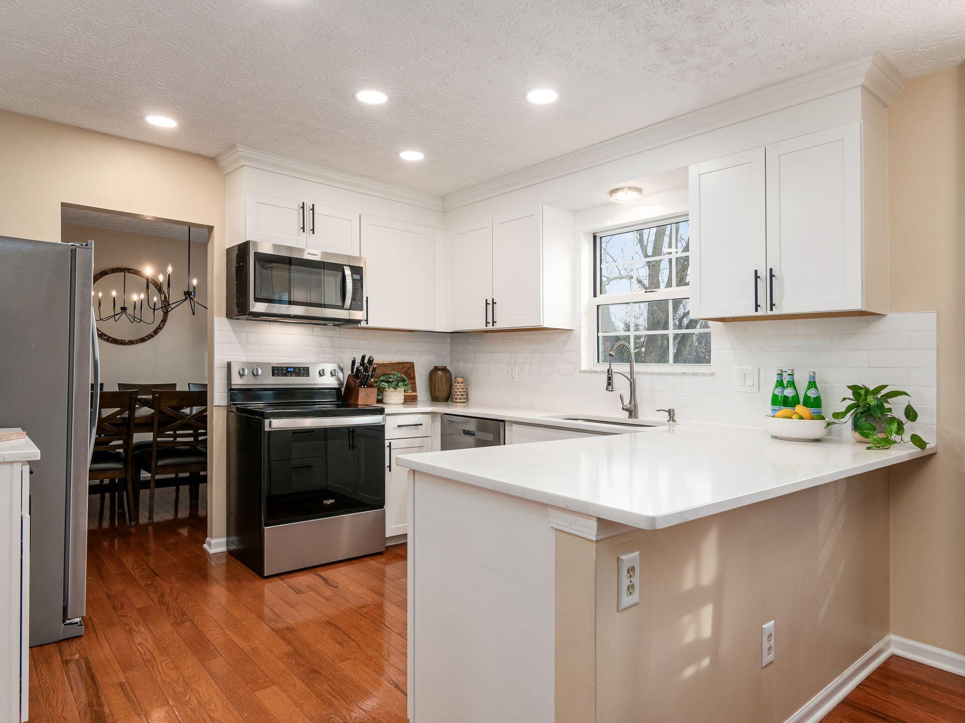 6876 Spruce Pine Drive