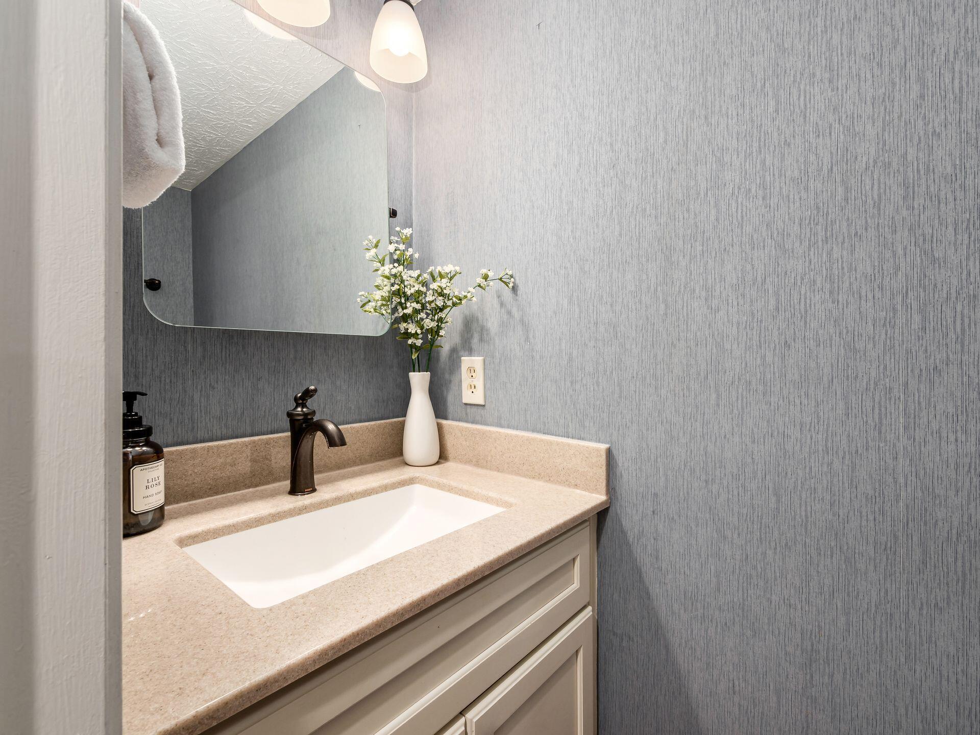 6876 Spruce Pine Drive