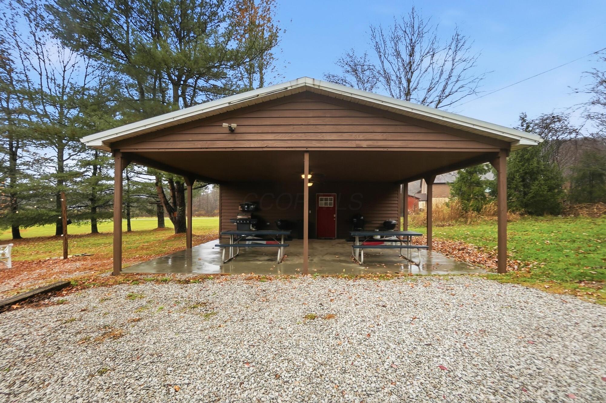 6321 RK Miller Road, R