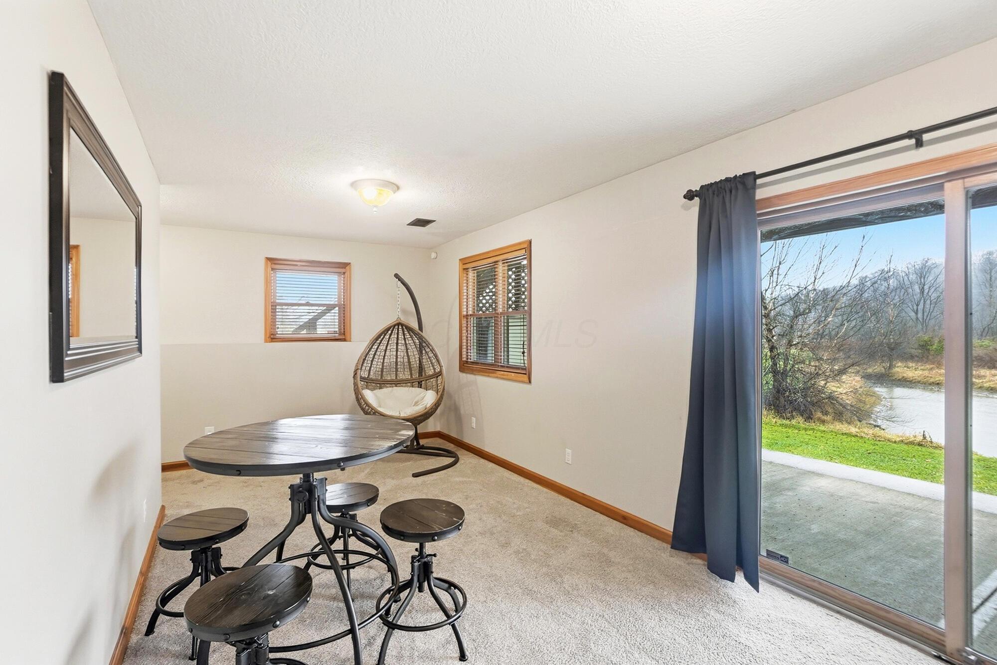 6321 RK Miller Road, R