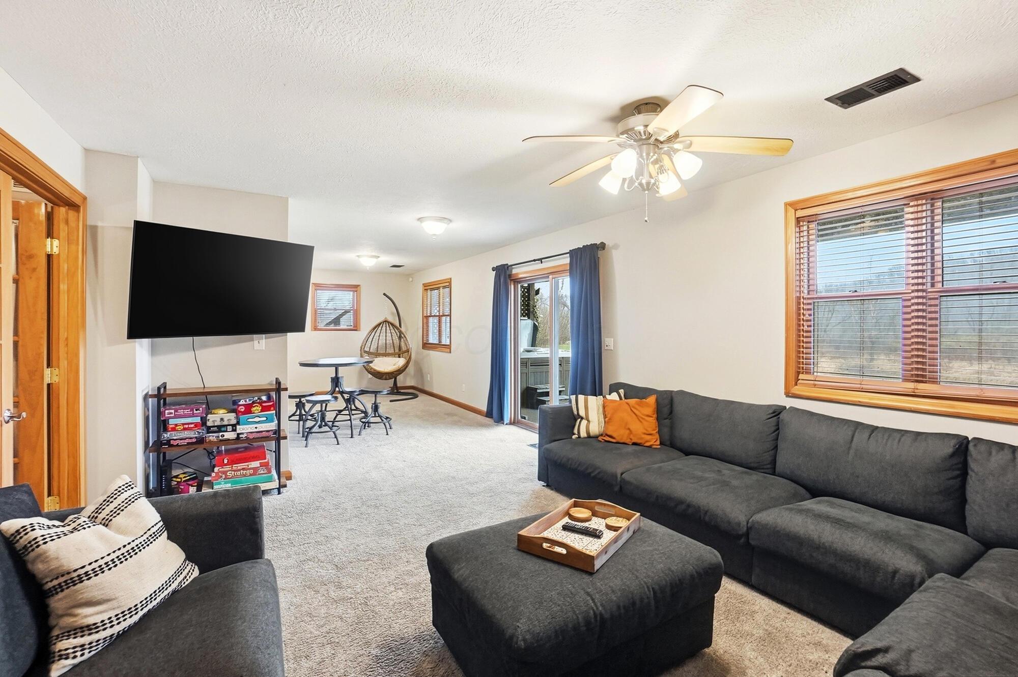 6321 RK Miller Road, R