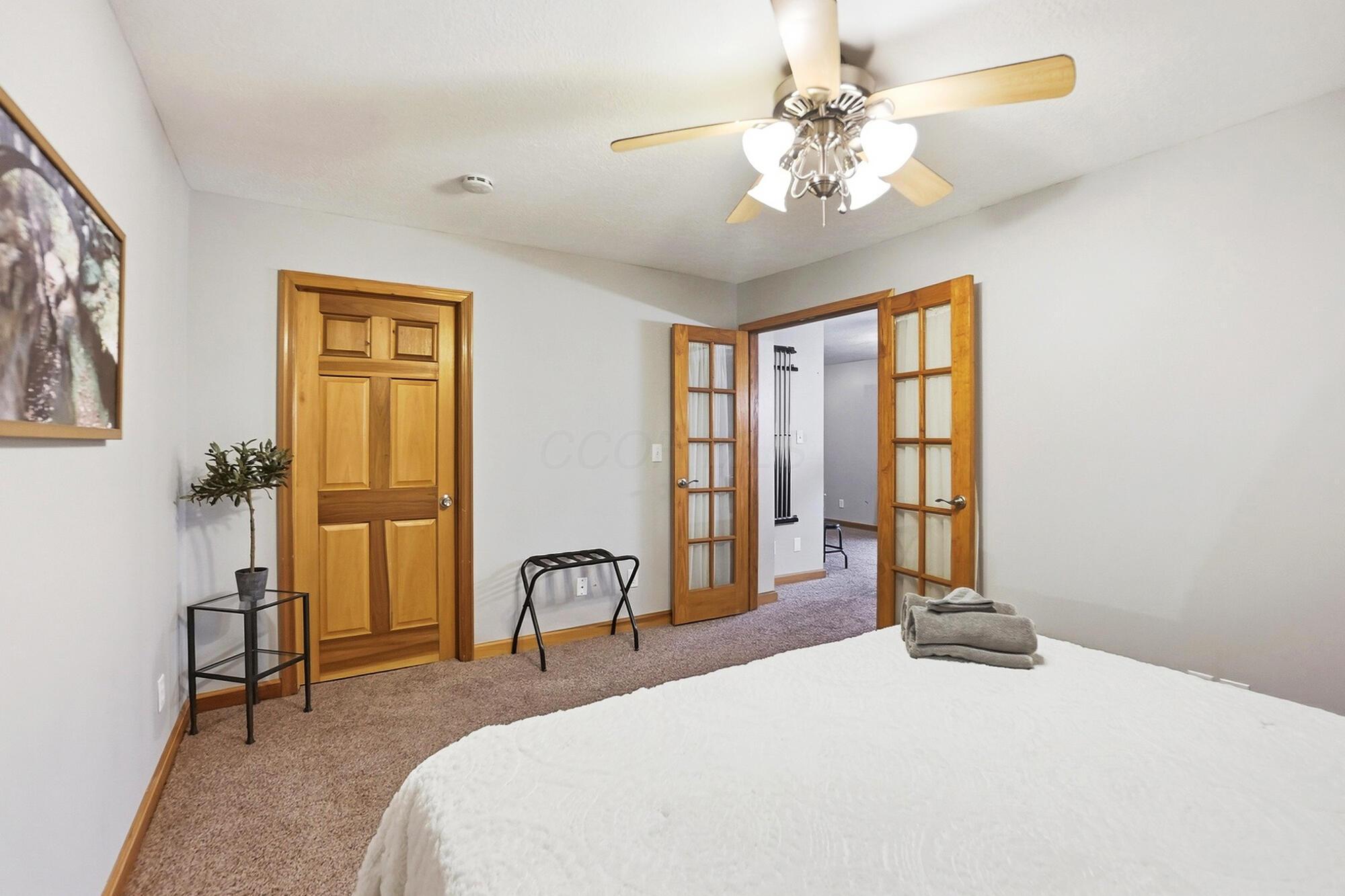 6321 RK Miller Road, R