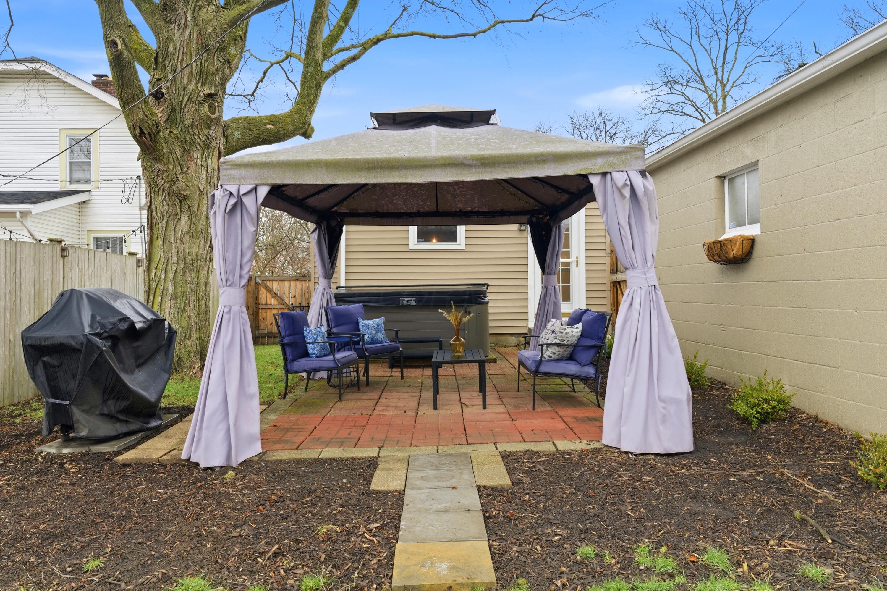 53 E Beechwold Boulevard