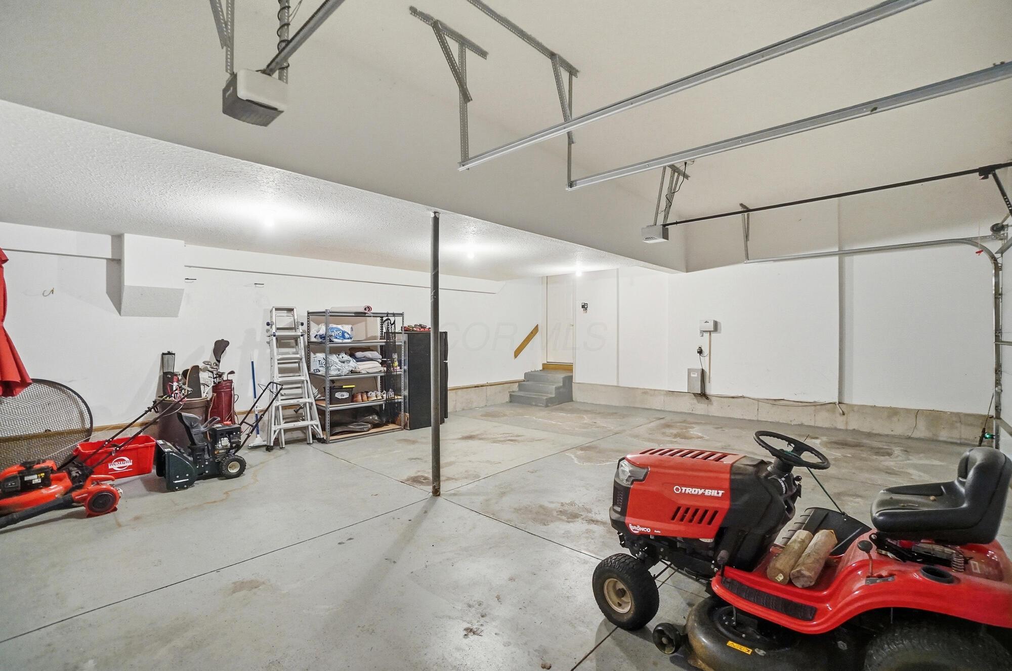 2642 Sandhurst Drive