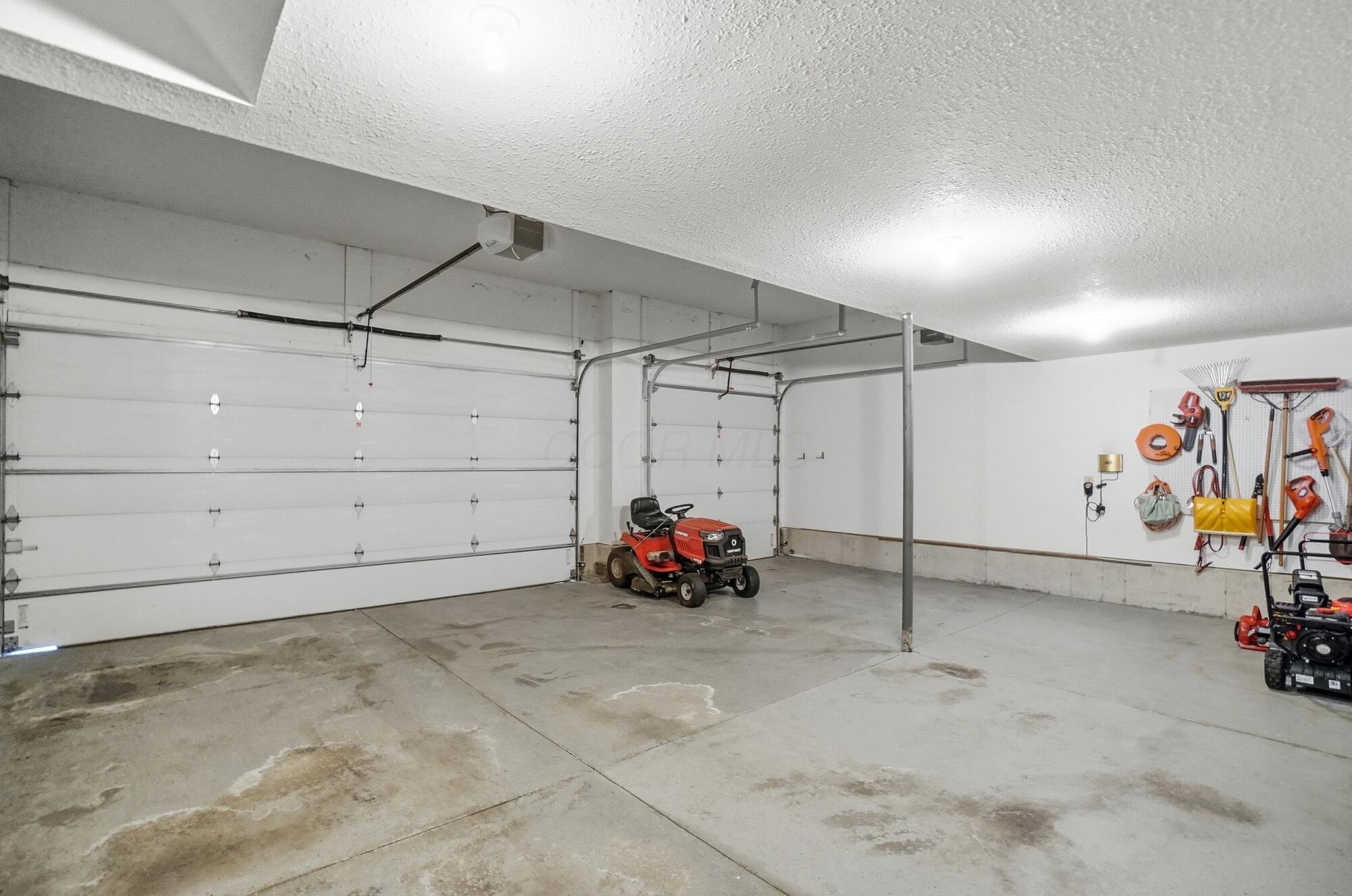 2642 Sandhurst Drive