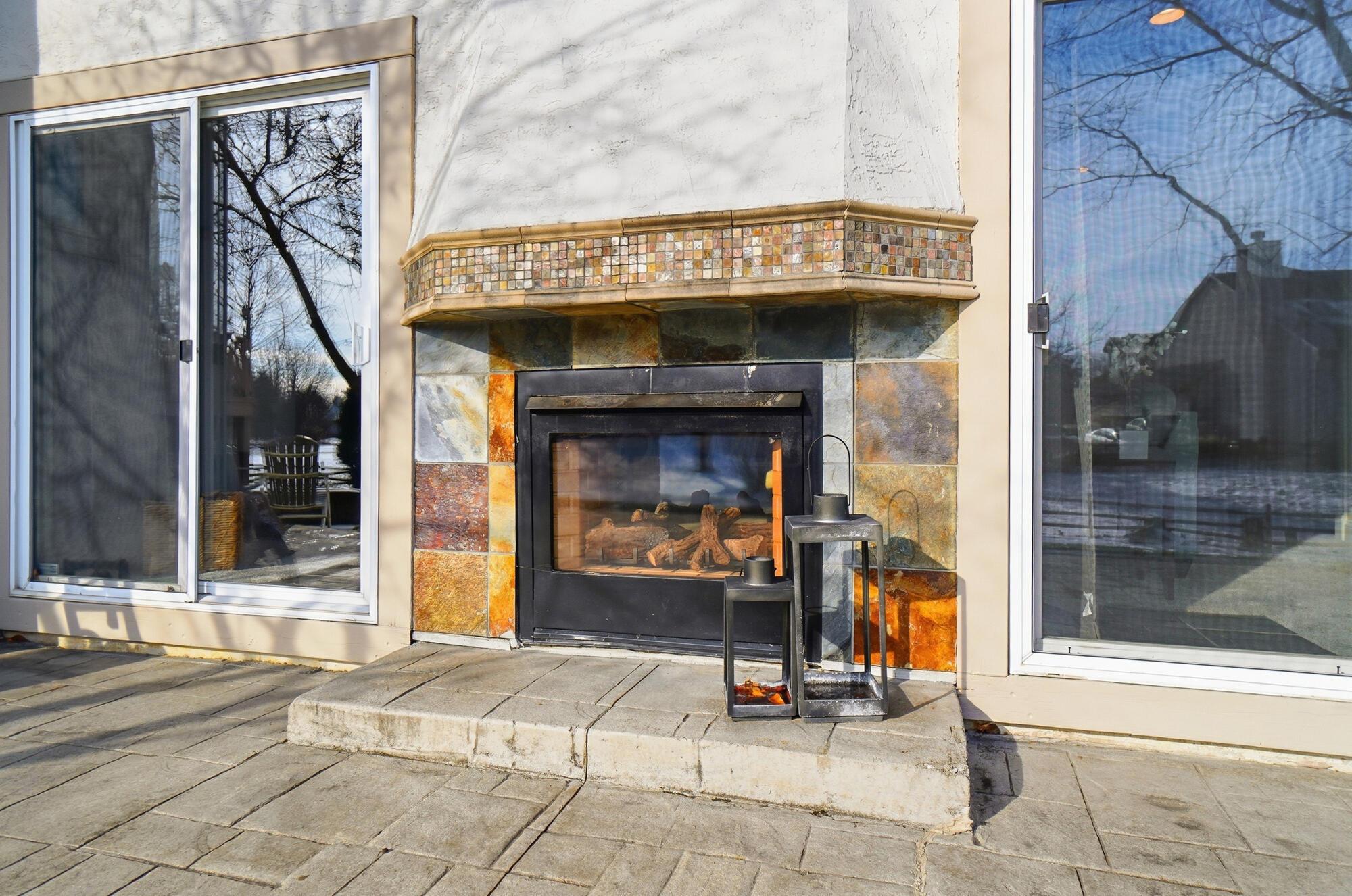 2642 Sandhurst Drive