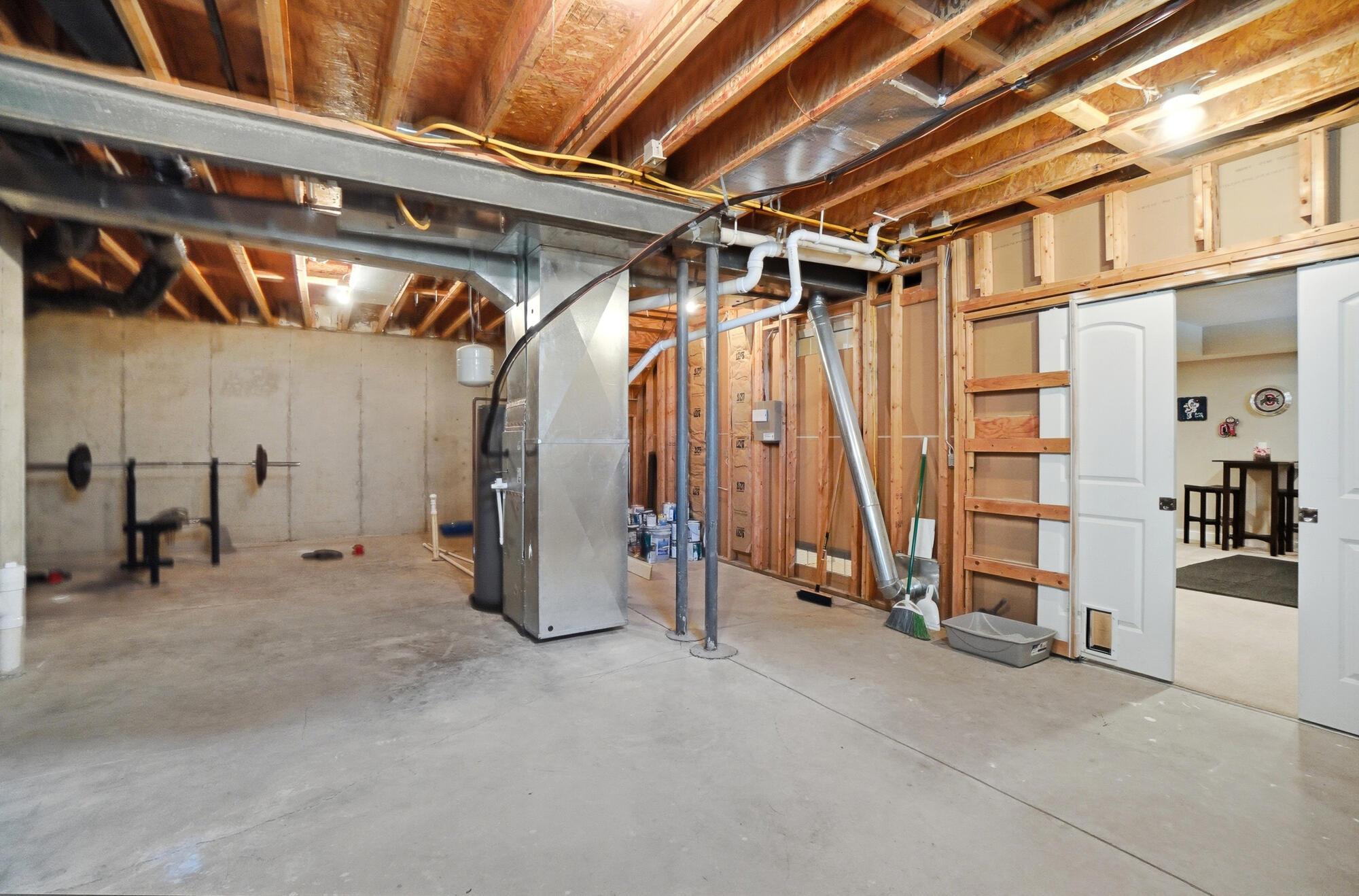 2642 Sandhurst Drive