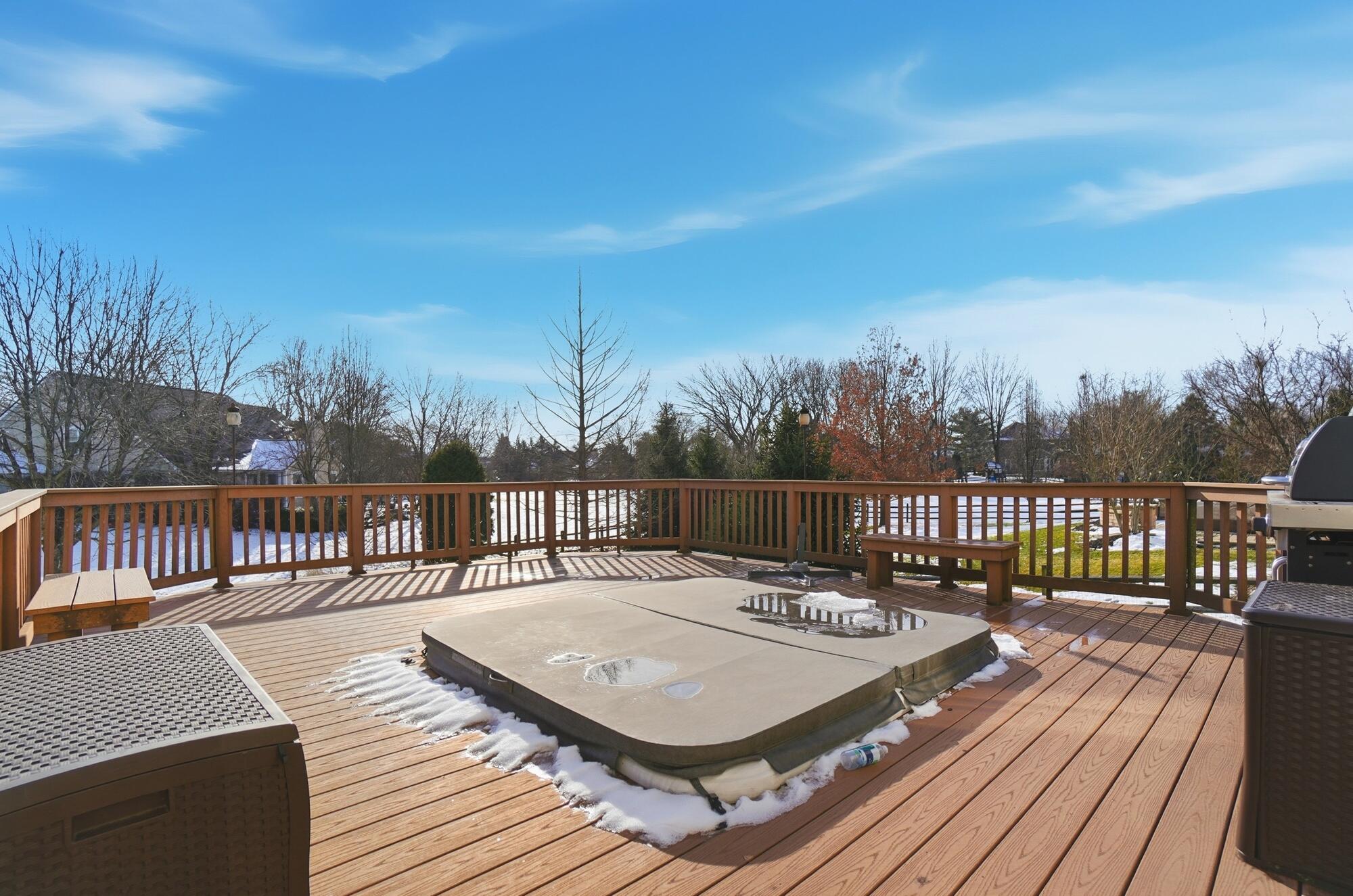 2642 Sandhurst Drive
