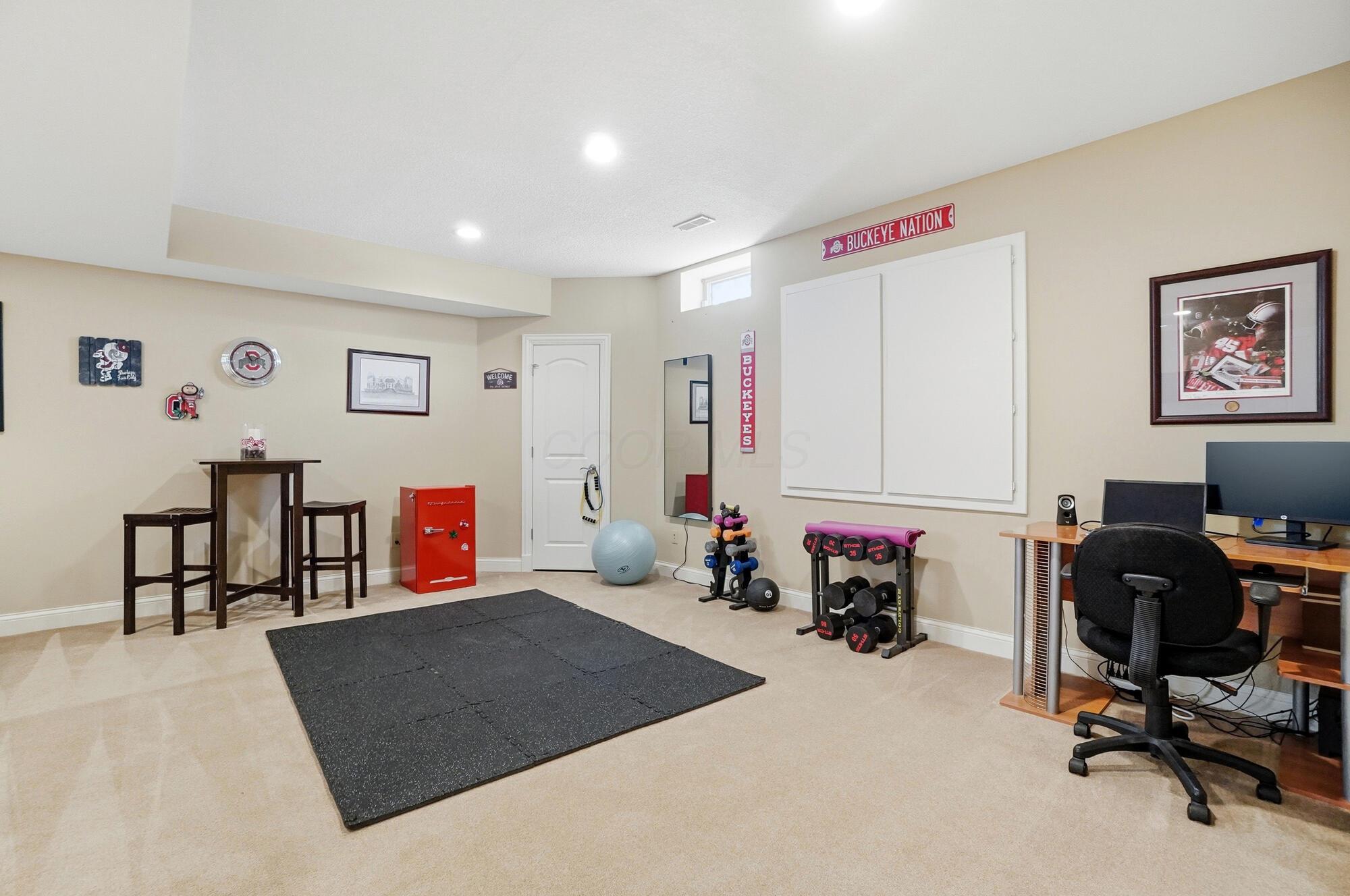 2642 Sandhurst Drive
