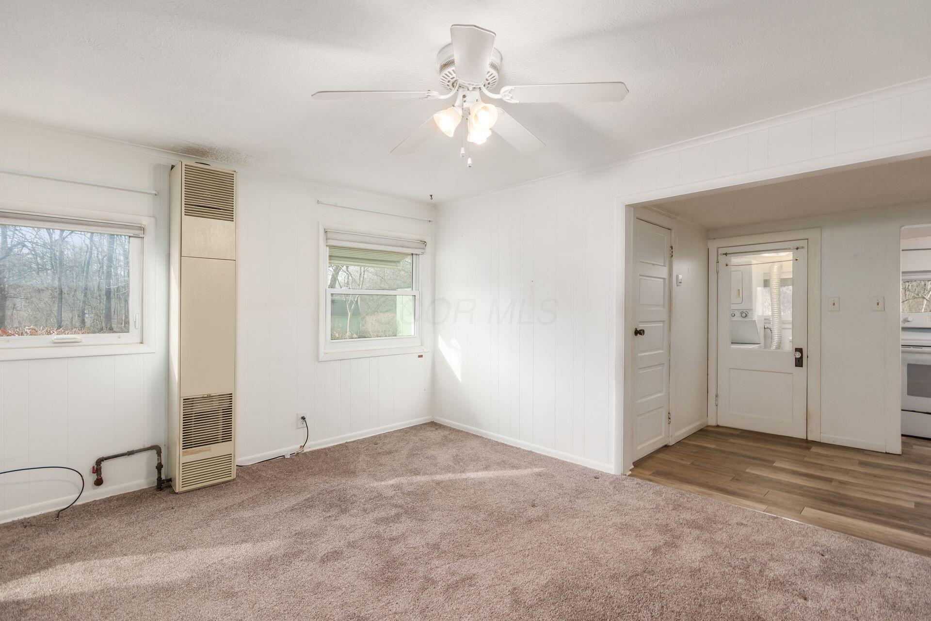 5463 Walnut View Boulevard