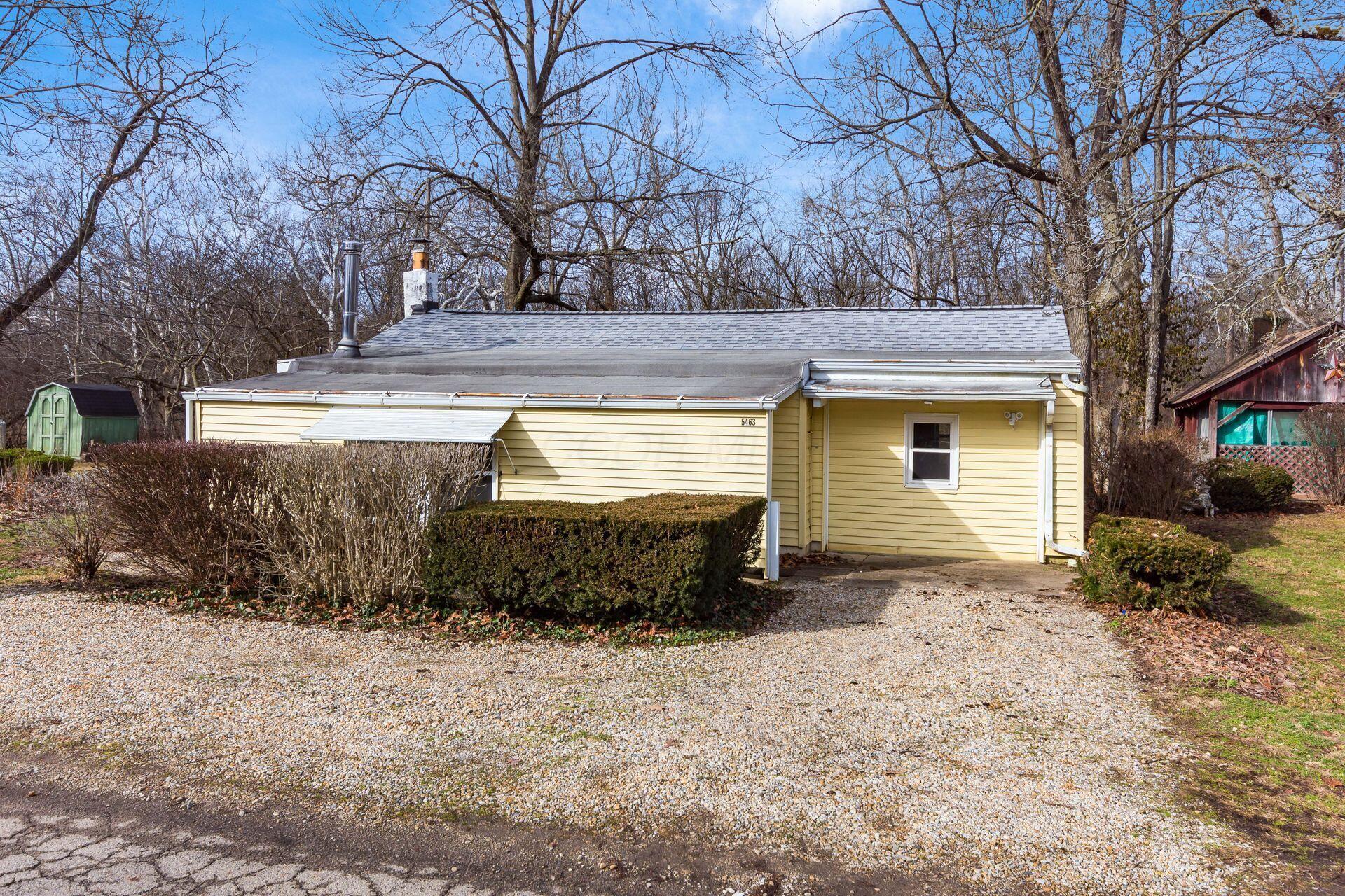 5463 Walnut View Boulevard