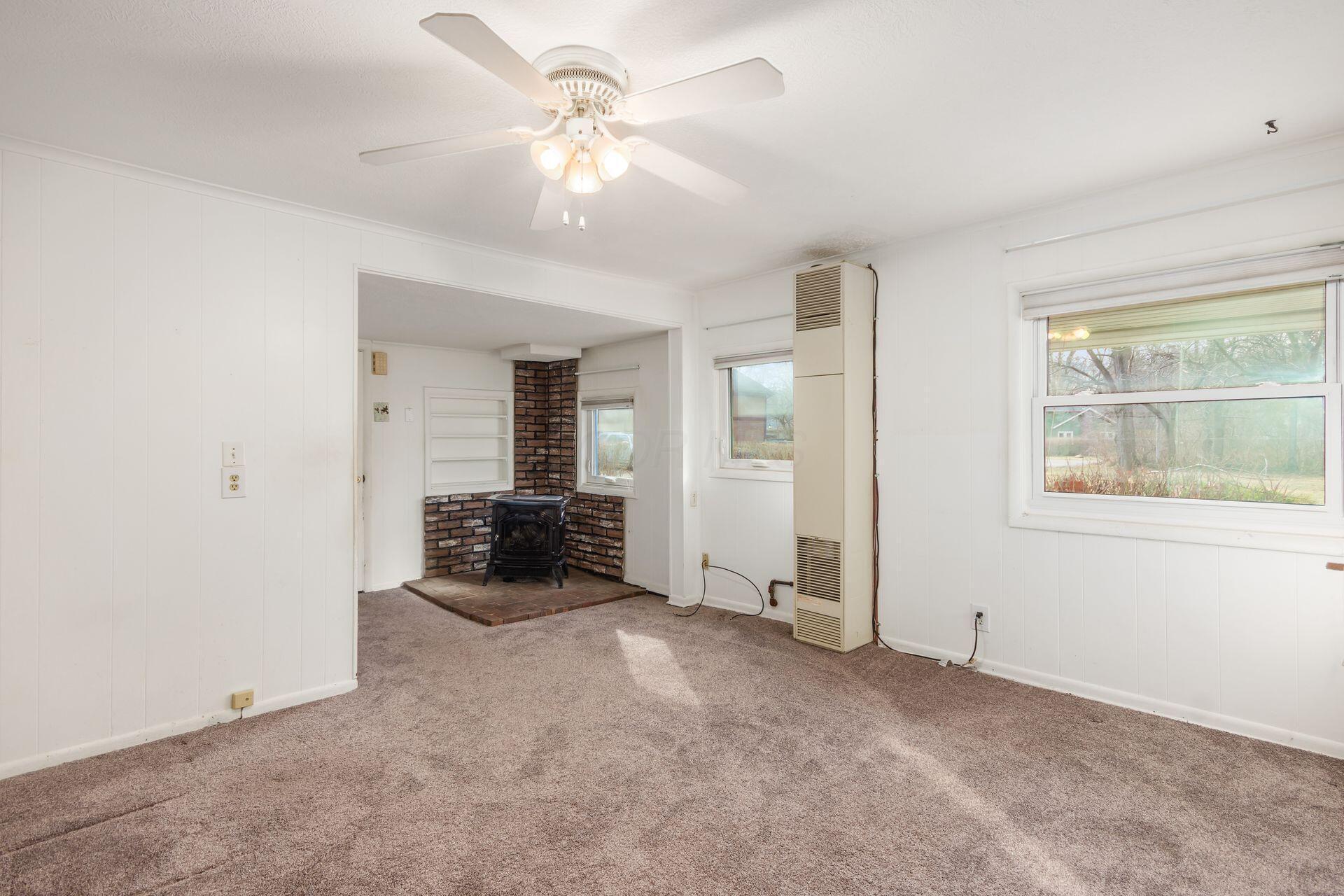 5463 Walnut View Boulevard