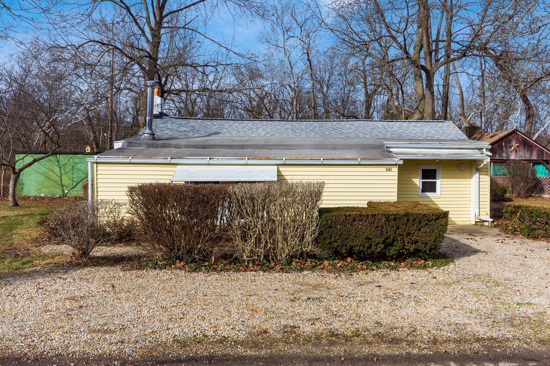 5463 Walnut View Boulevard