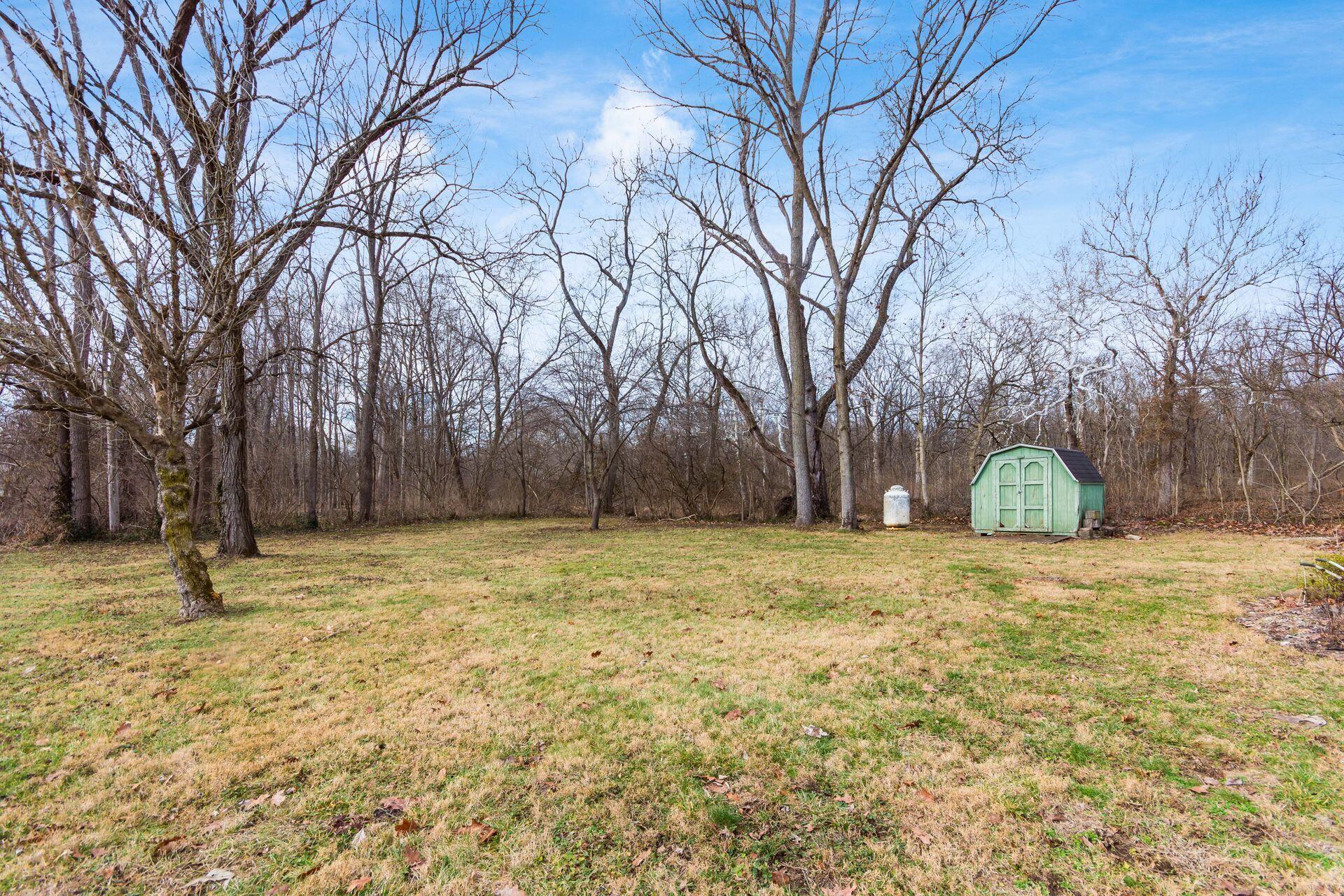 5463 Walnut View Boulevard