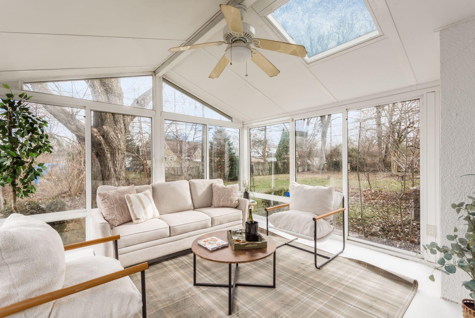 122 N Virginialee Road