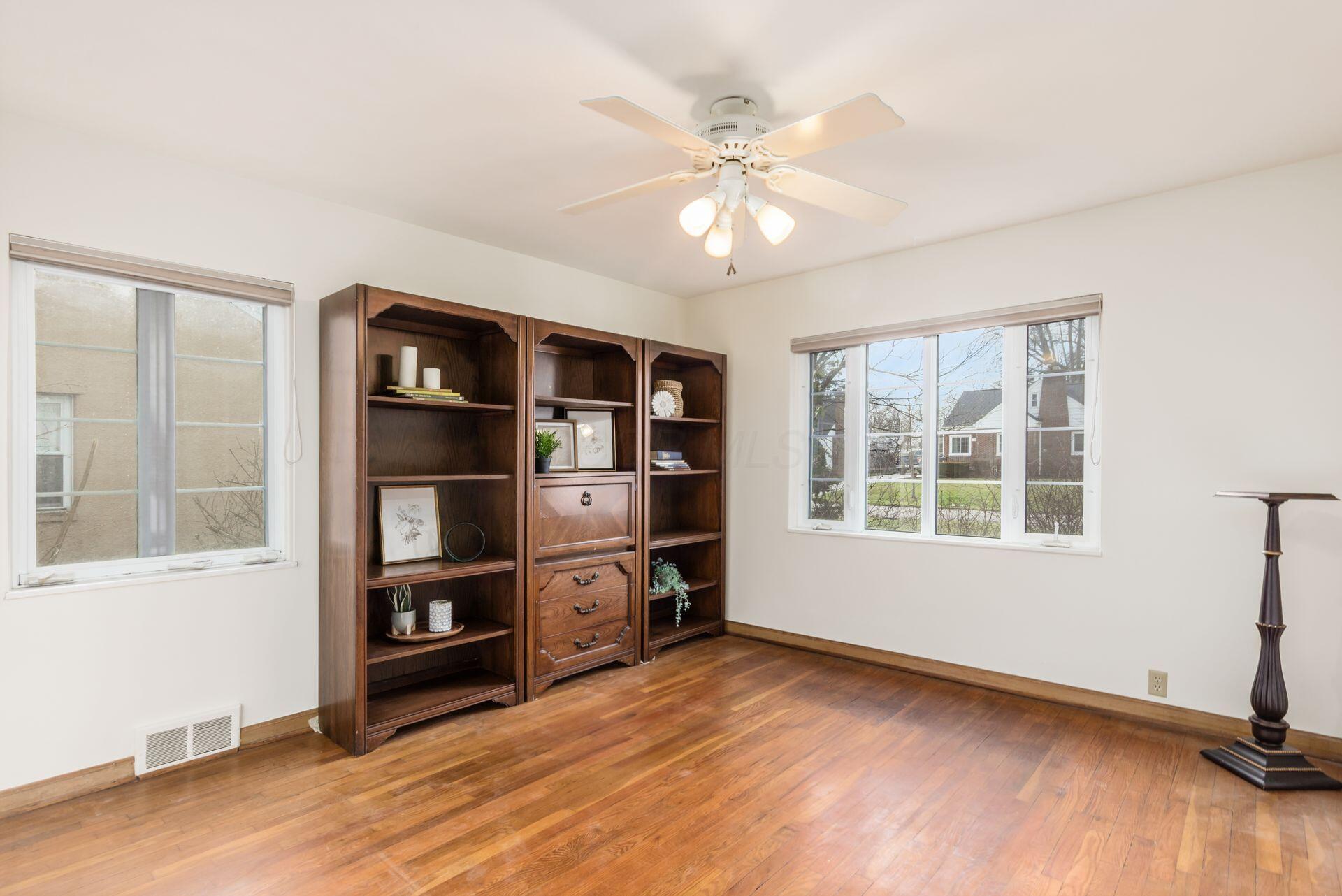 122 N Virginialee Road