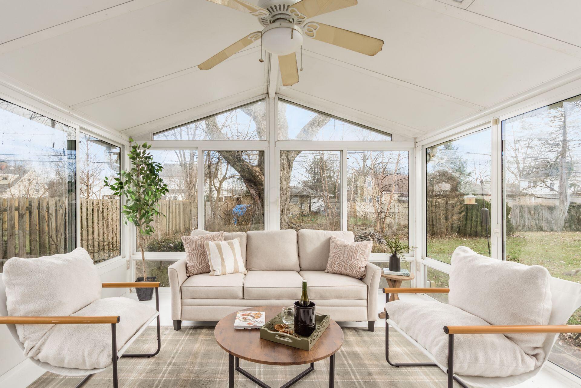 122 N Virginialee Road