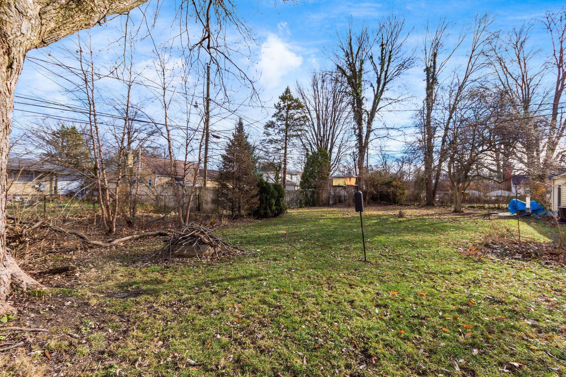 122 N Virginialee Road