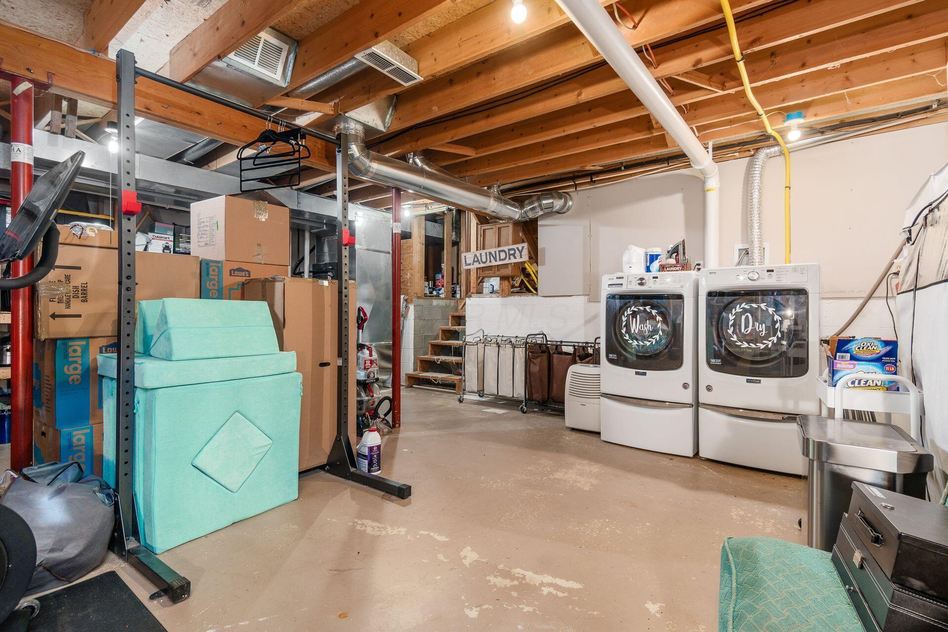 225 Carryback Drive SW