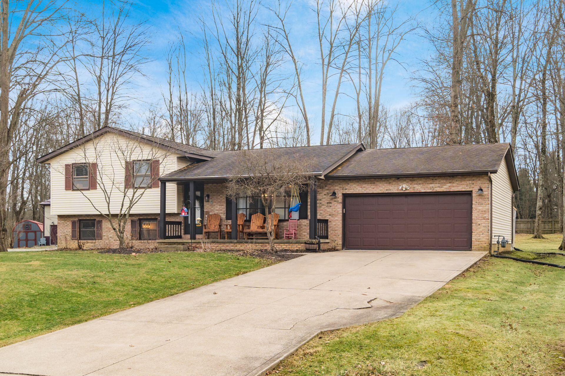 225 Carryback Drive SW