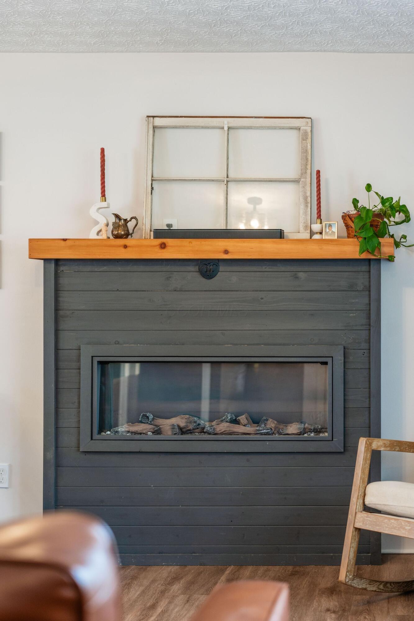 225 Carryback Drive SW