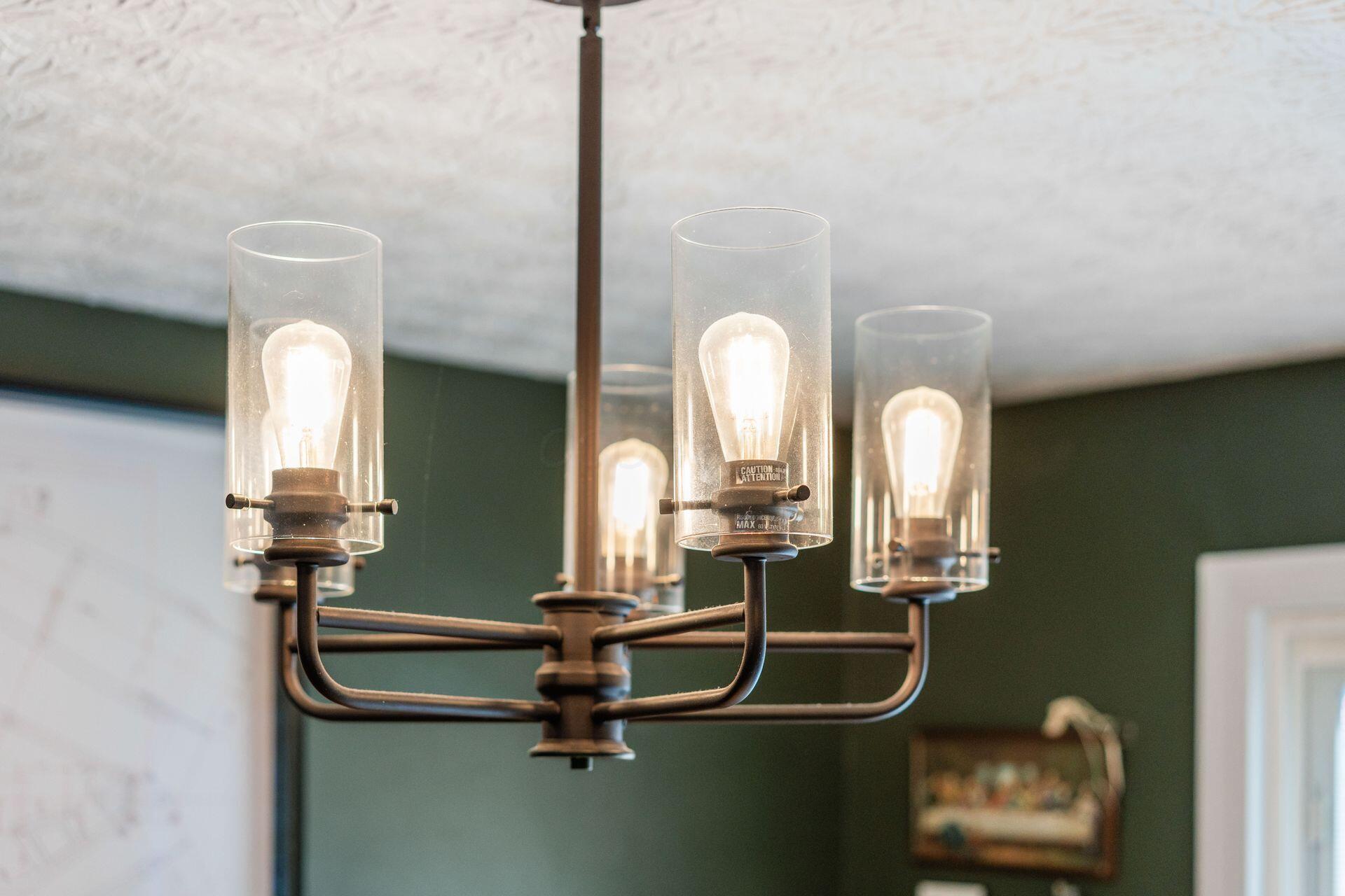 225 Carryback Drive SW