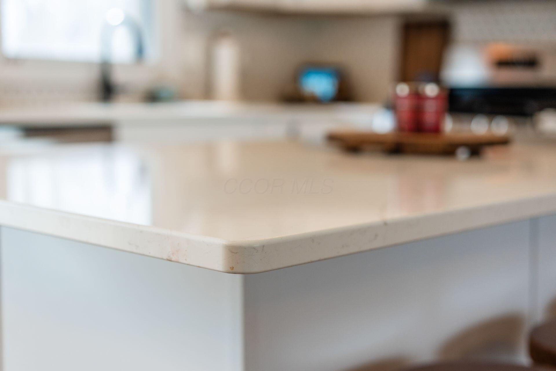 225 Carryback Drive SW