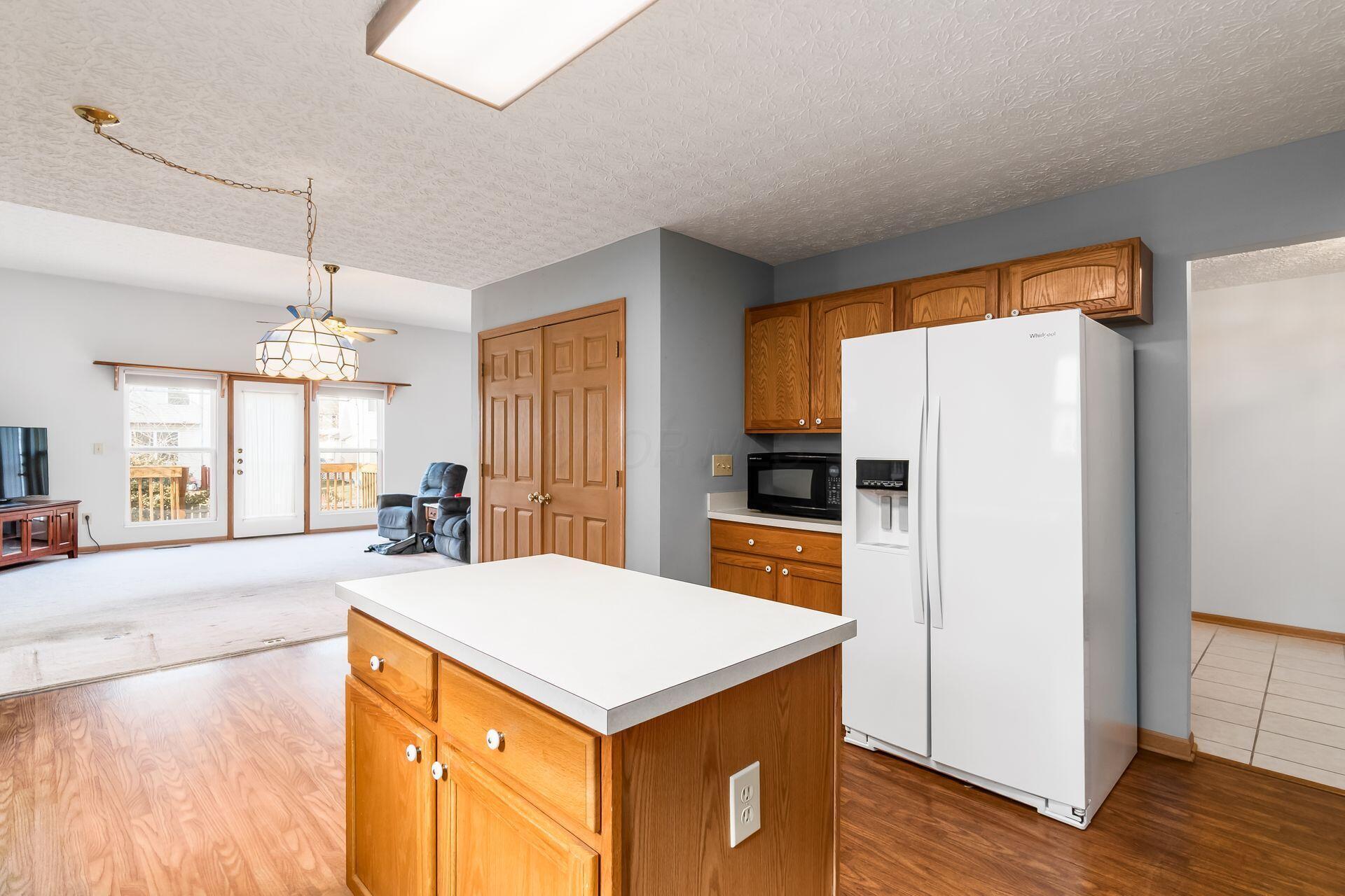 8060 Gladshire Boulevard