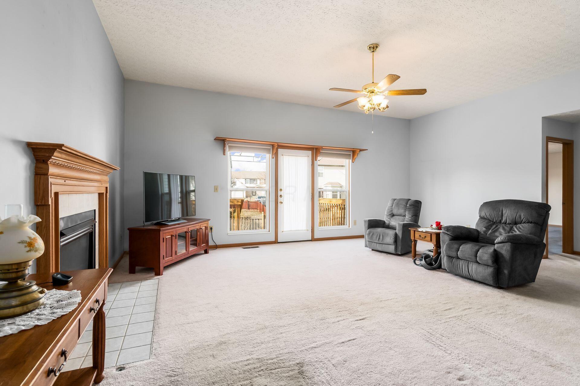 8060 Gladshire Boulevard