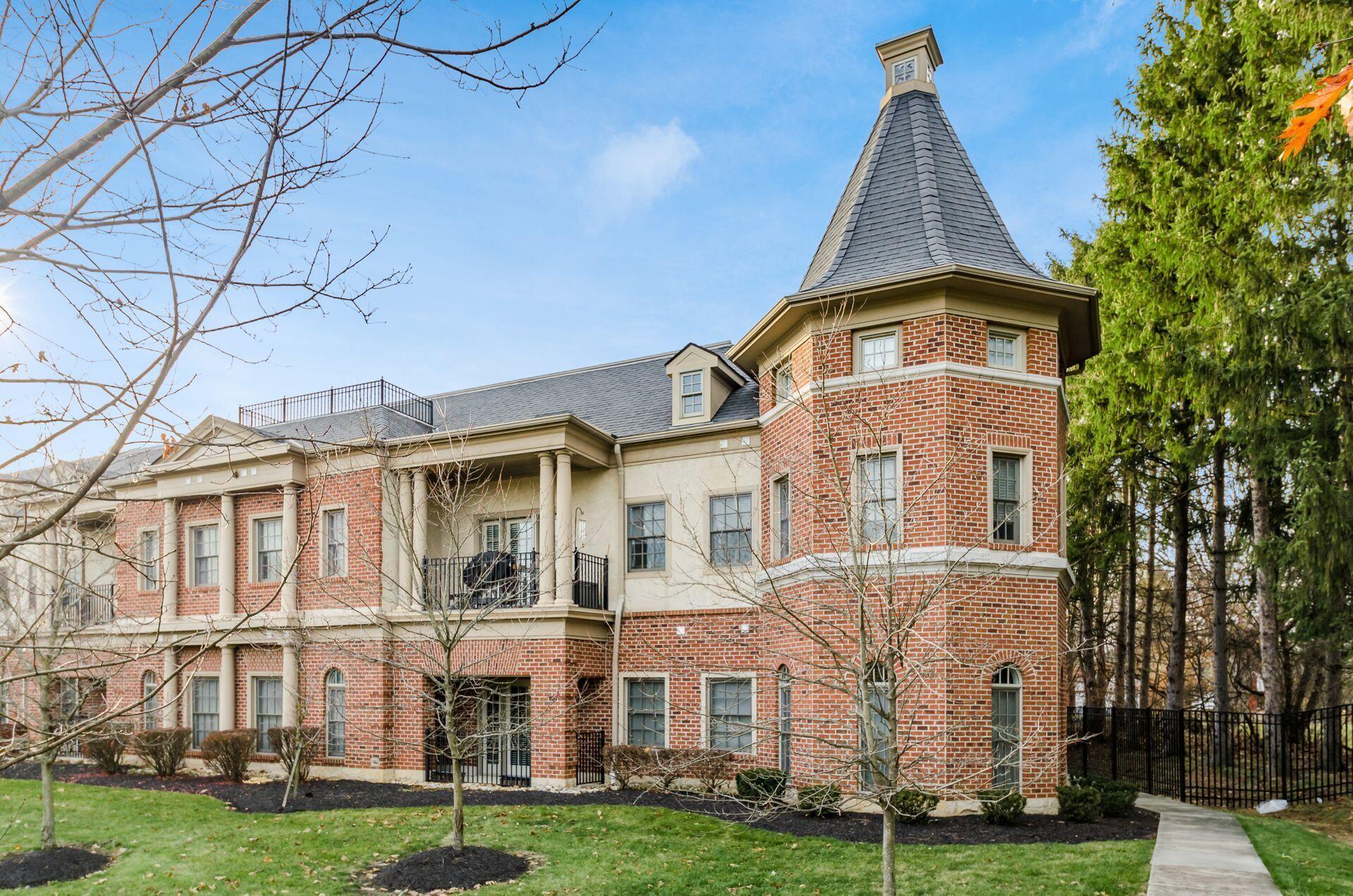 705 N State Street, 207
