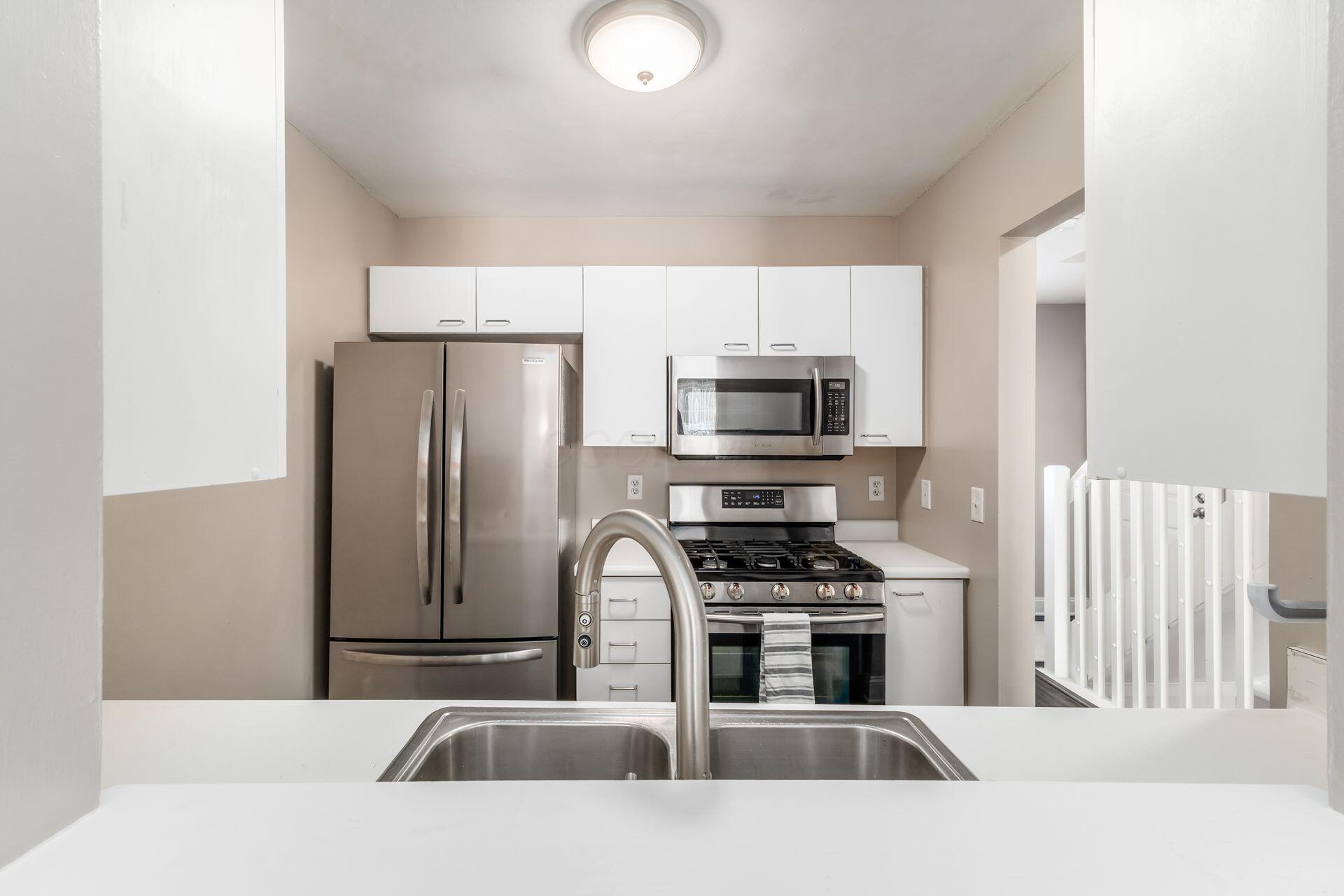 141 Macfalls Way, 14A