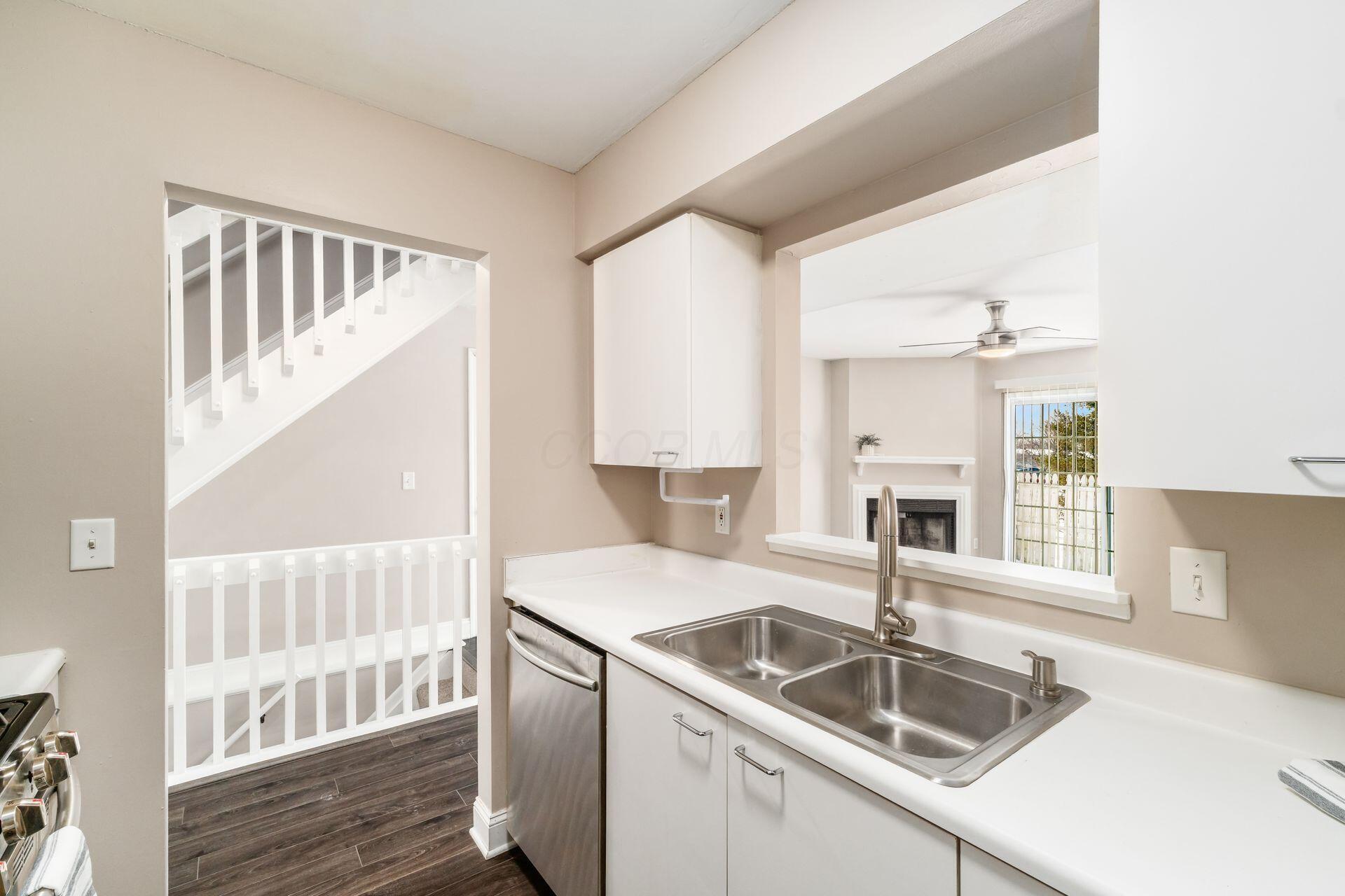 141 Macfalls Way, 14A