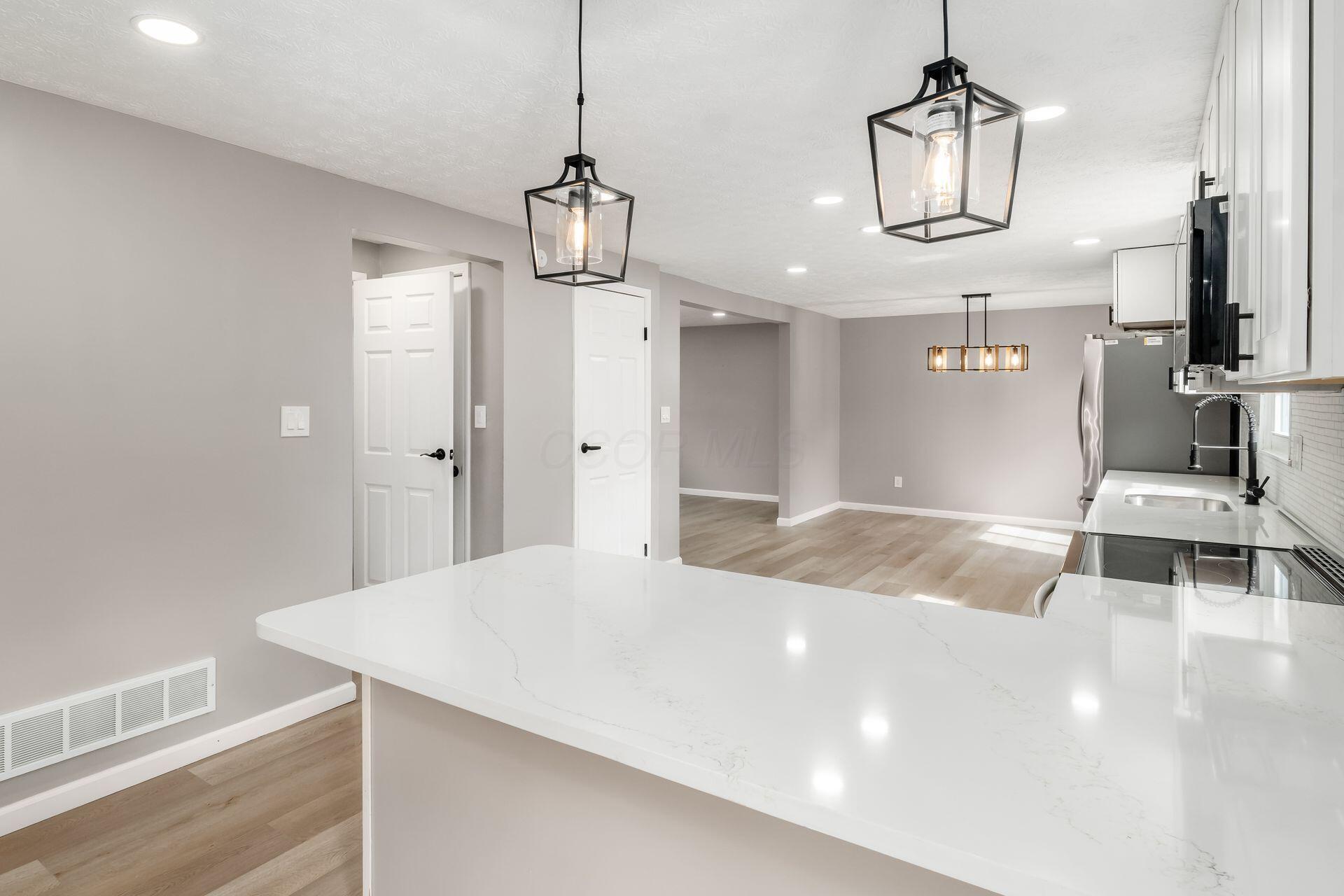 1095 Belle Meade Place
