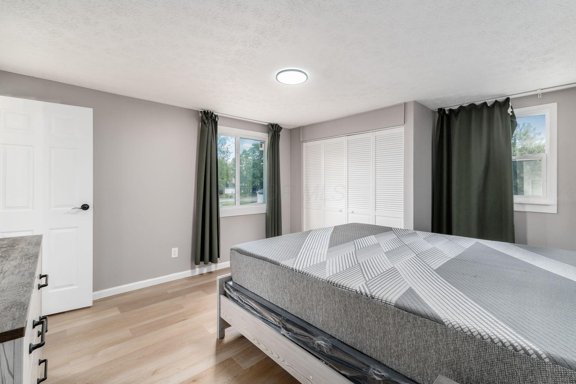 1095 Belle Meade Place