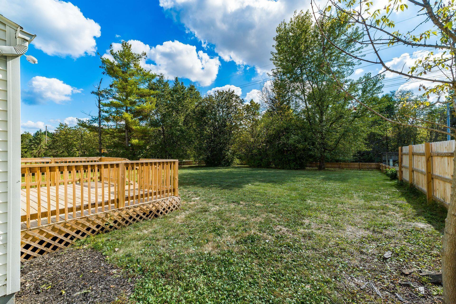 1095 Belle Meade Place