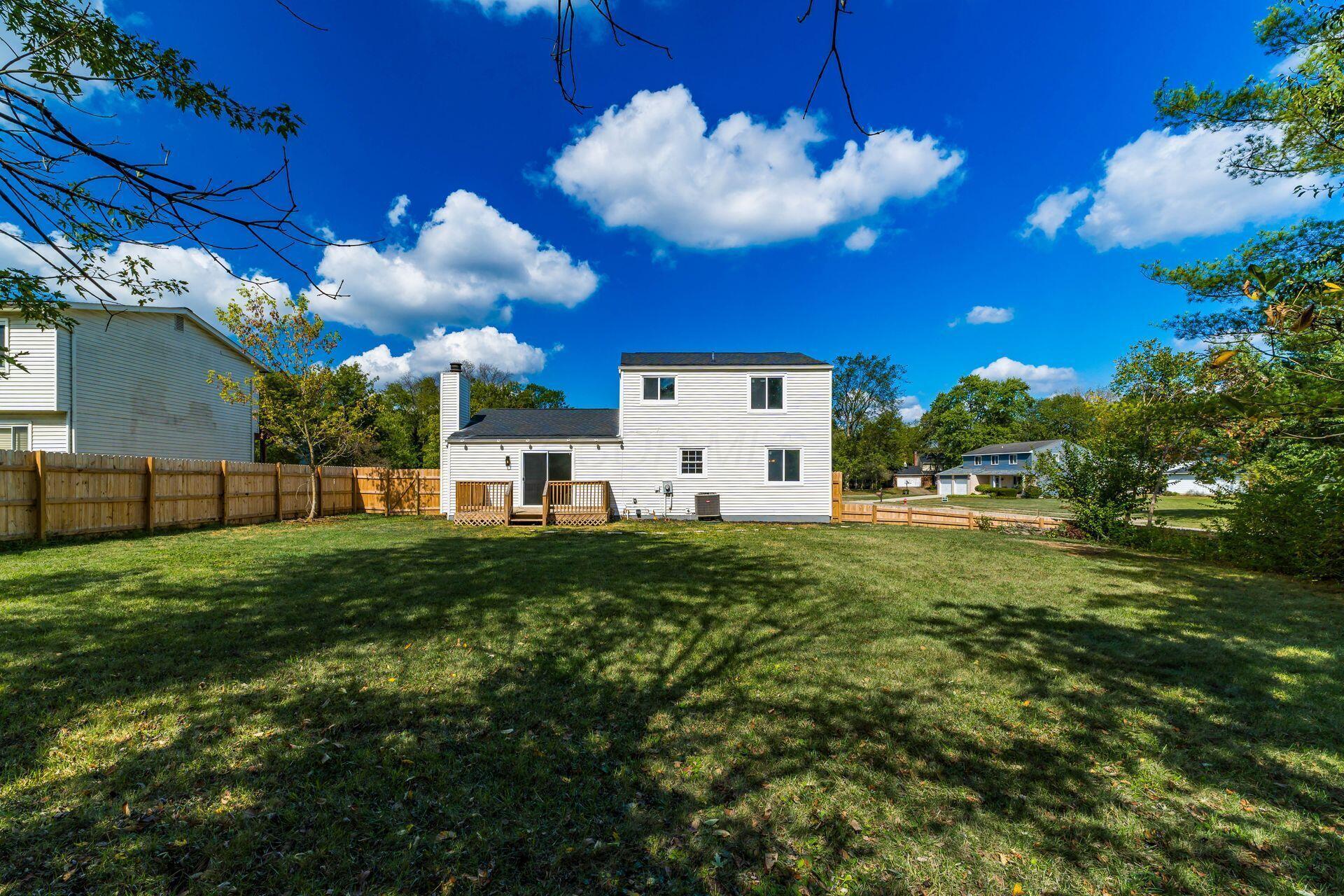 1095 Belle Meade Place