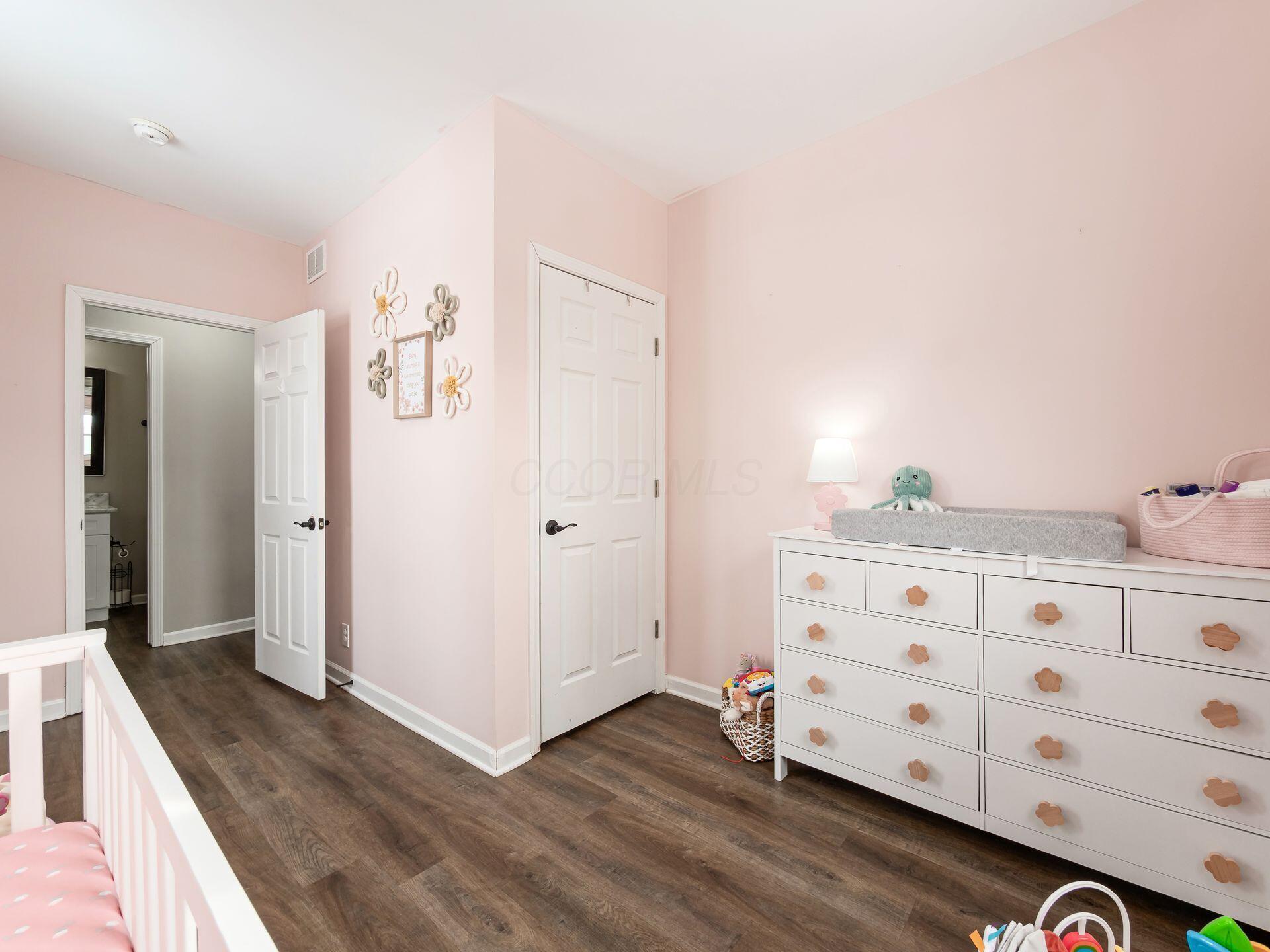 818 W 8th Street