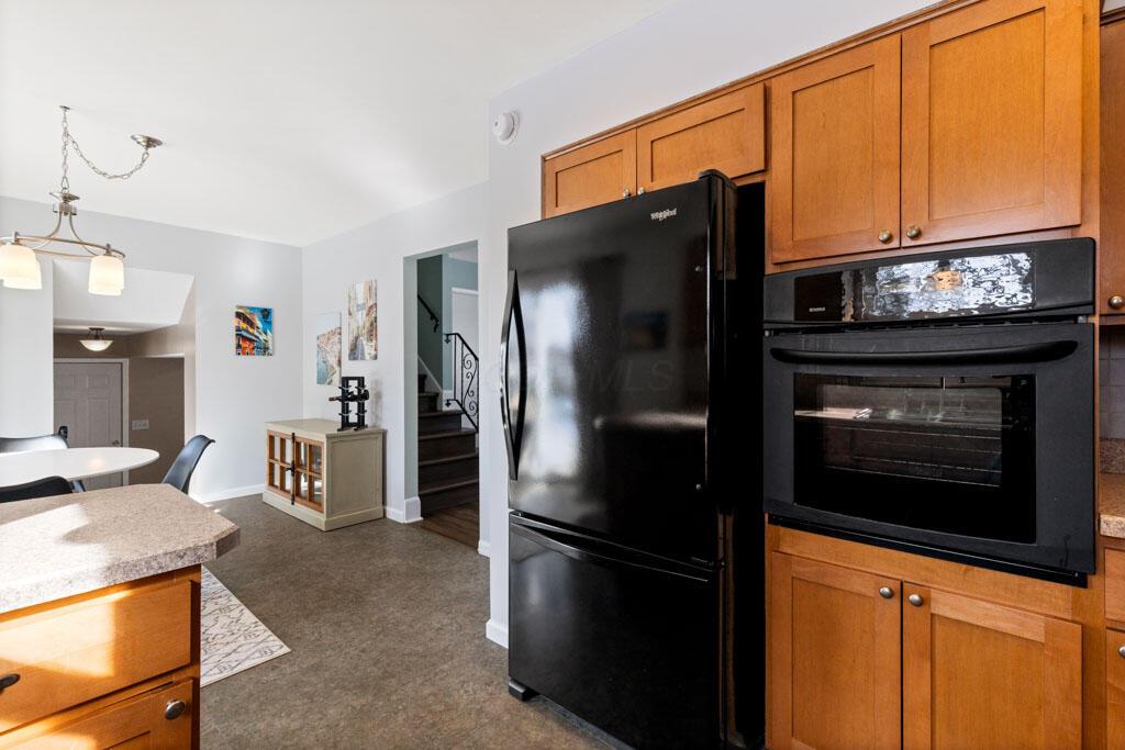 827 Inwood Place