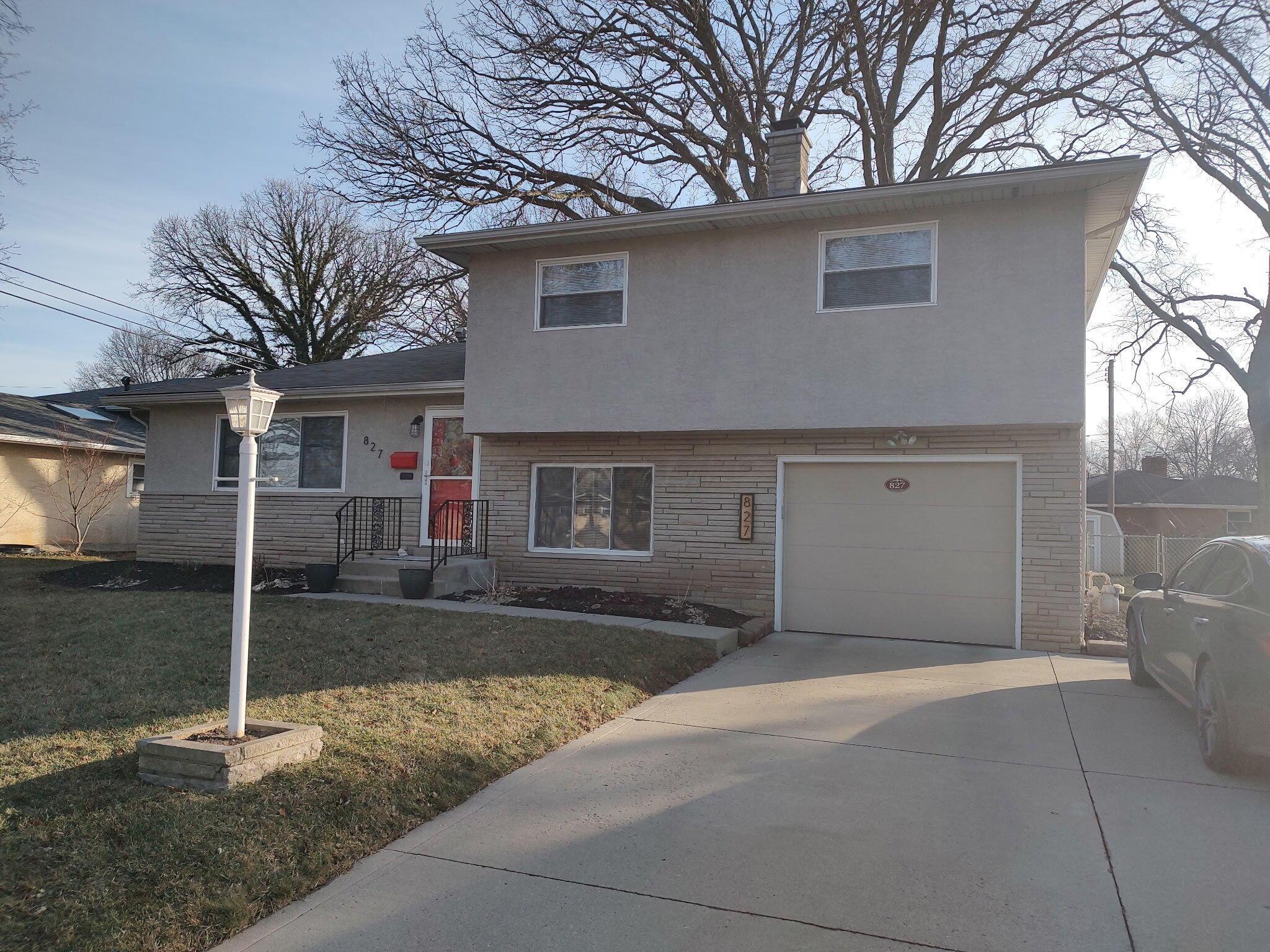 827 Inwood Place