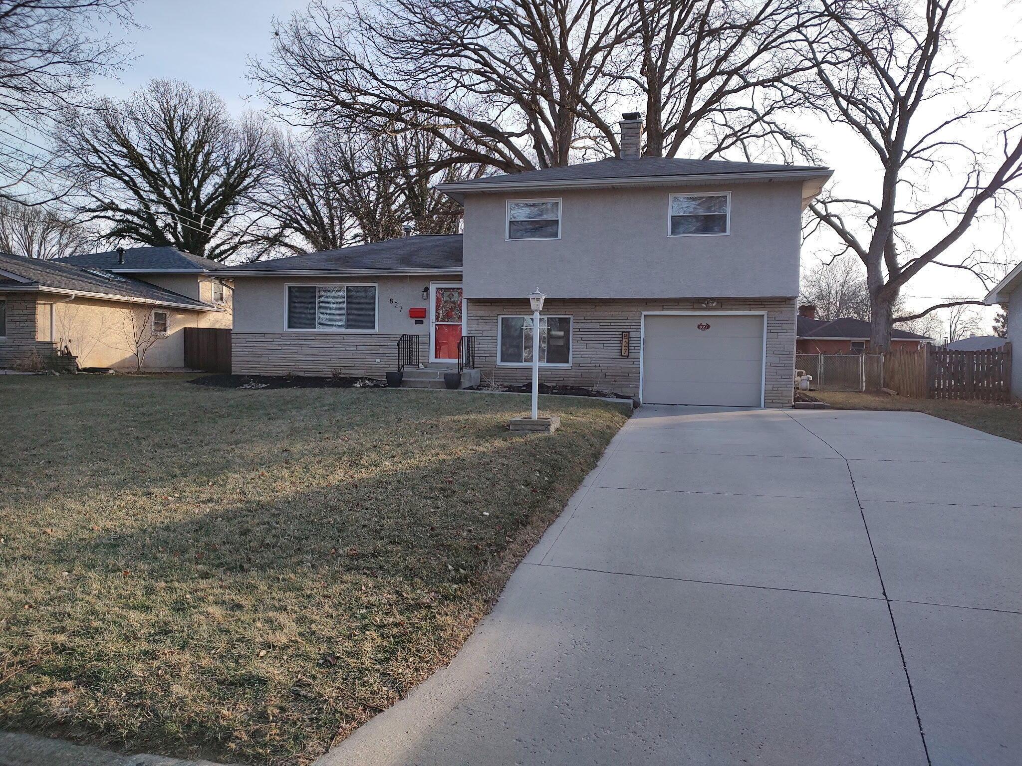 827 Inwood Place