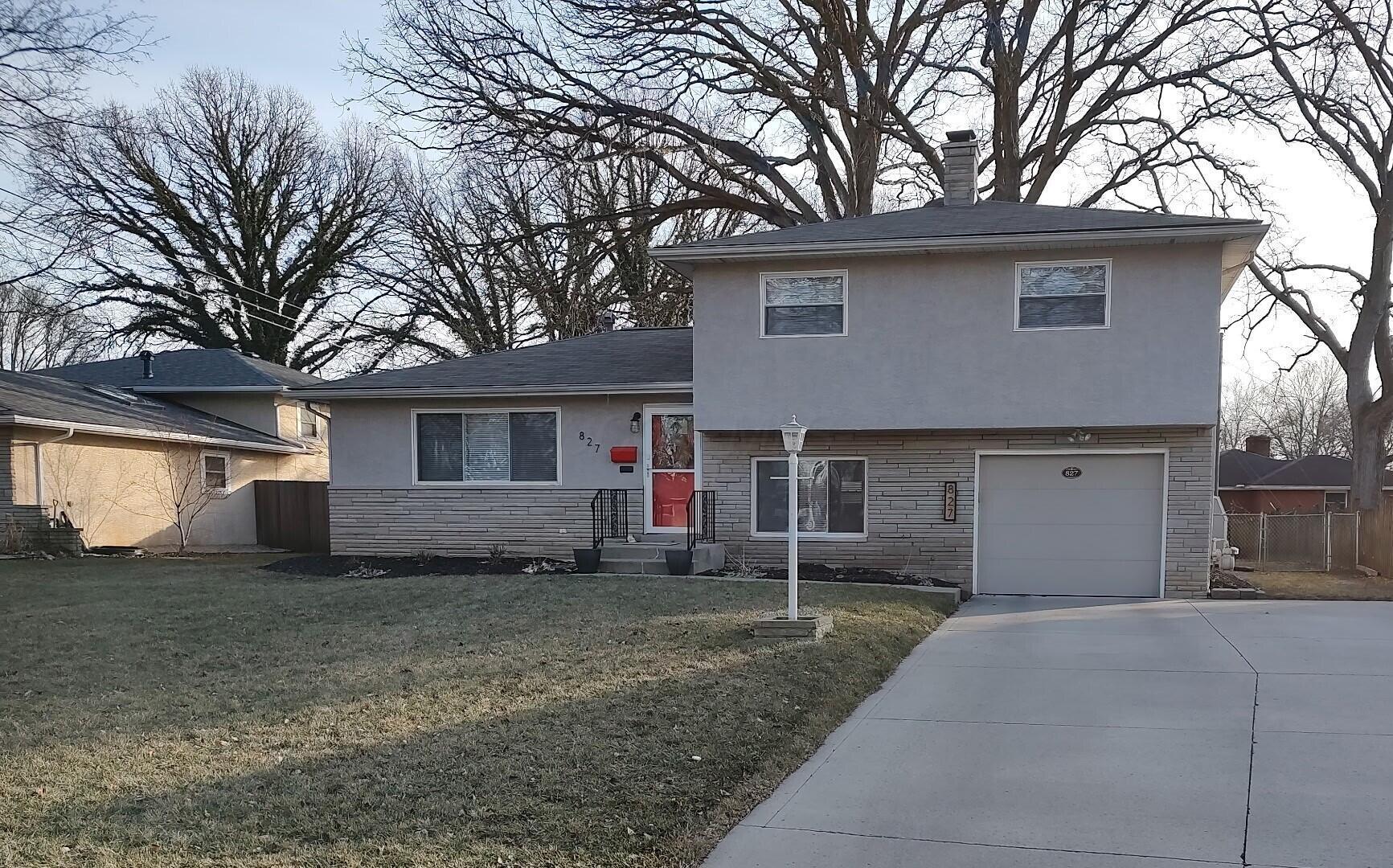 827 Inwood Place