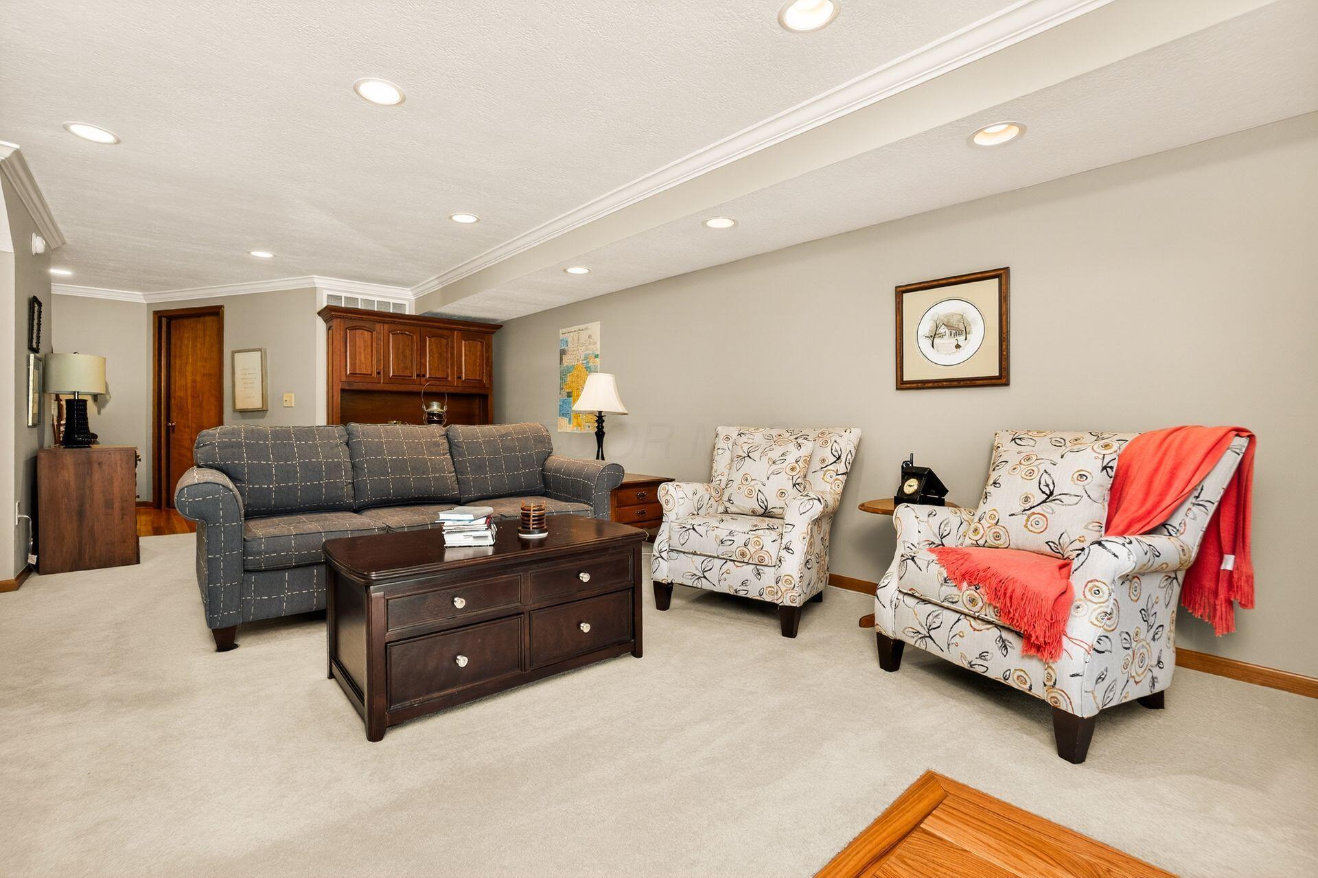 1240 Spring Brook Court, 19