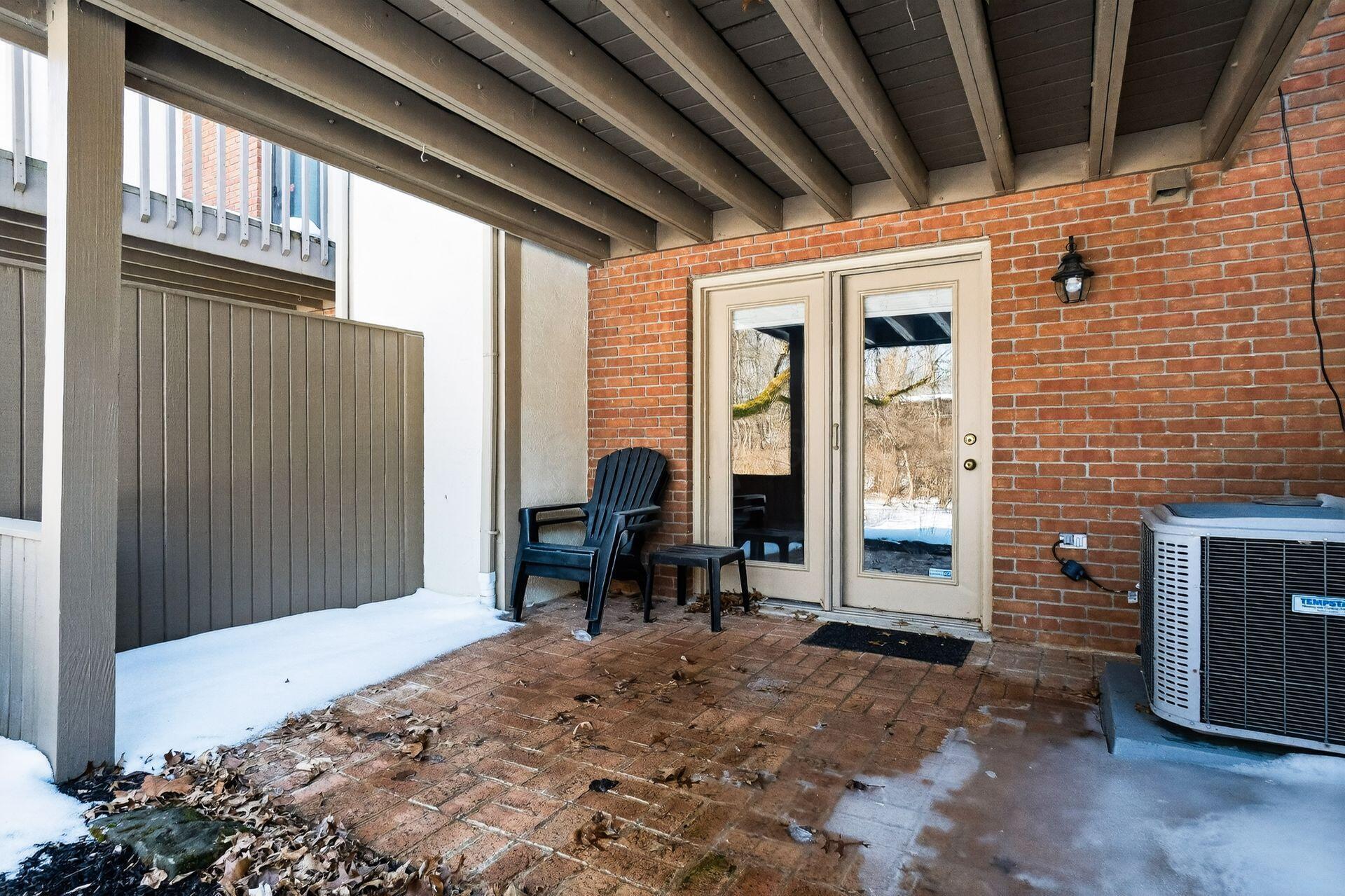1240 Spring Brook Court, 19