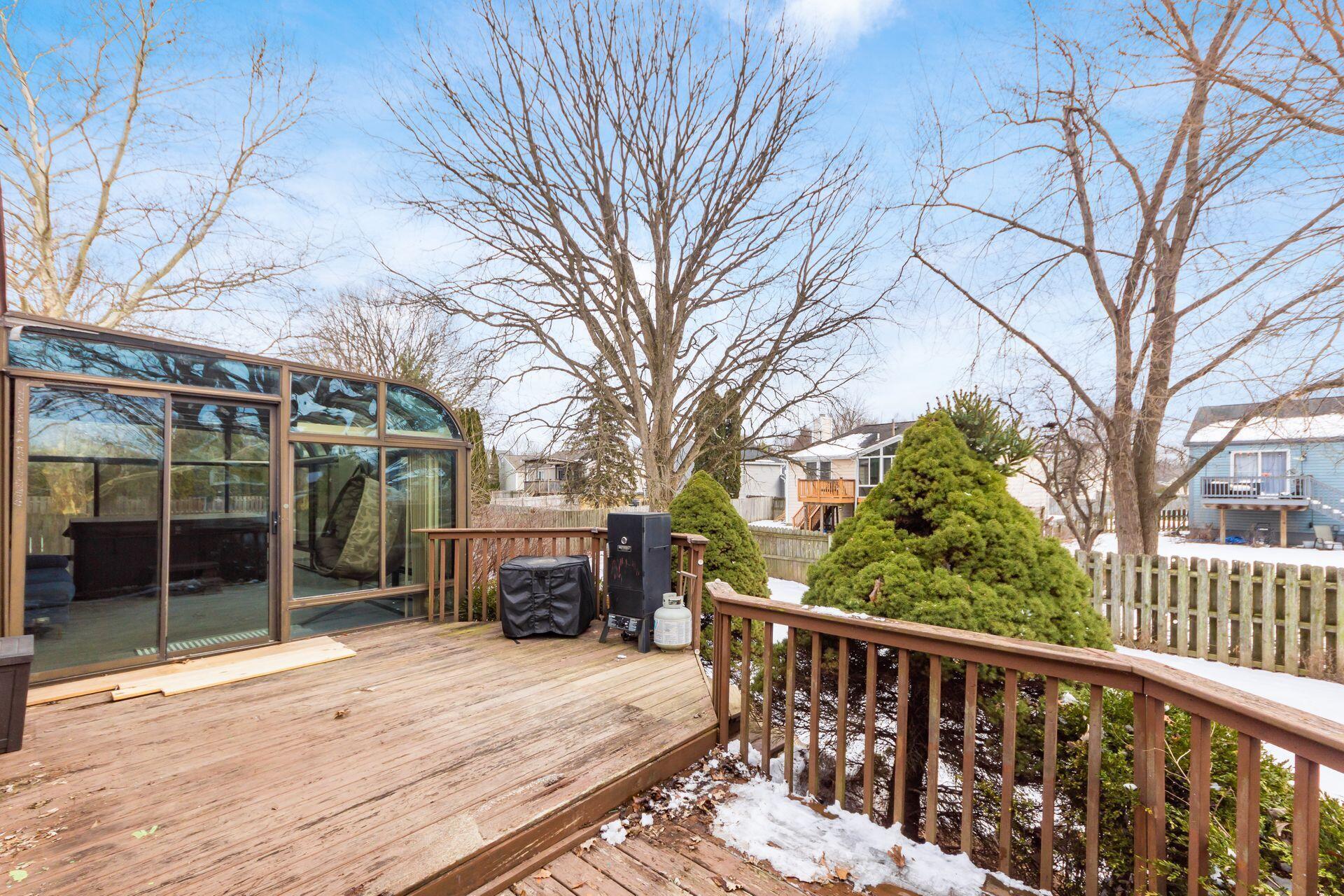 1263 Freshman Drive