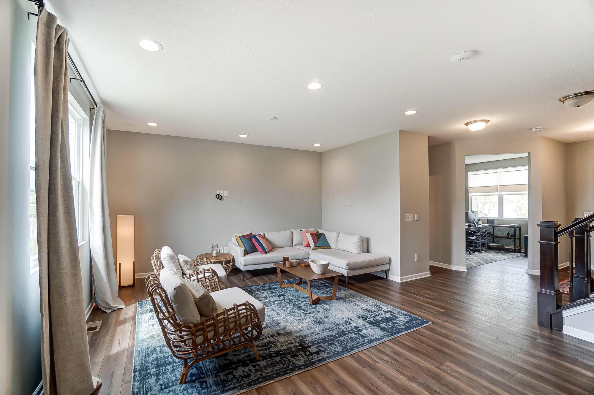 6407 Low Tide Way